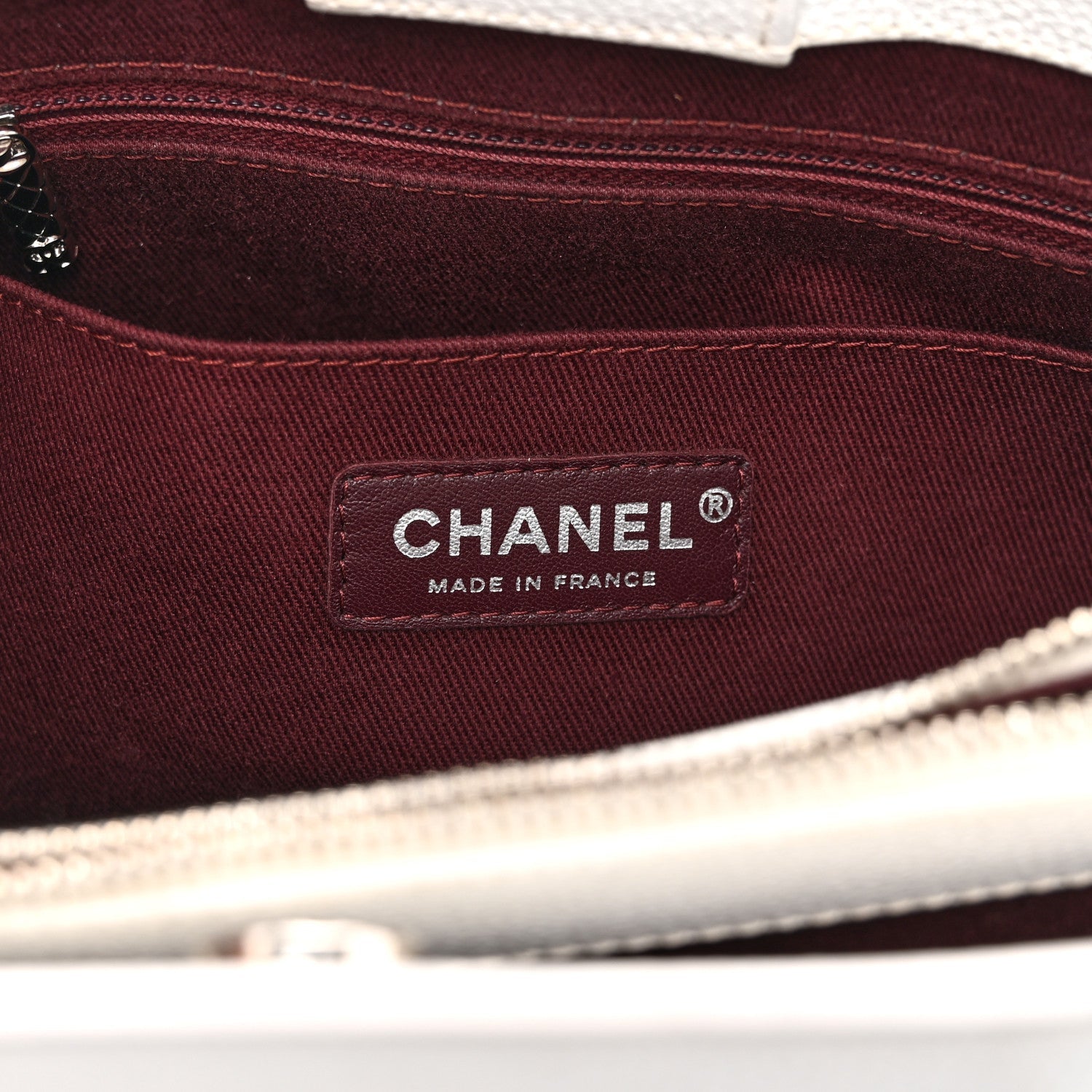 Grained Calfskin Small Neo Executive Shopper Tote White