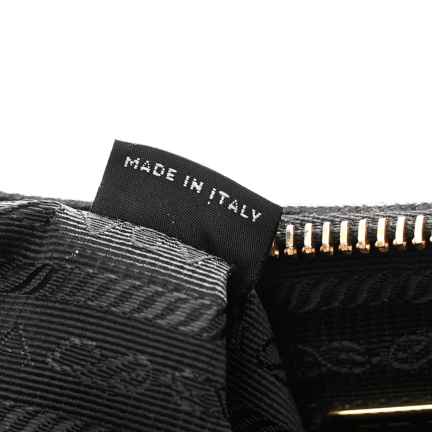 Saffiano Lux Re-Edition 2005 Shoulder Bag Black