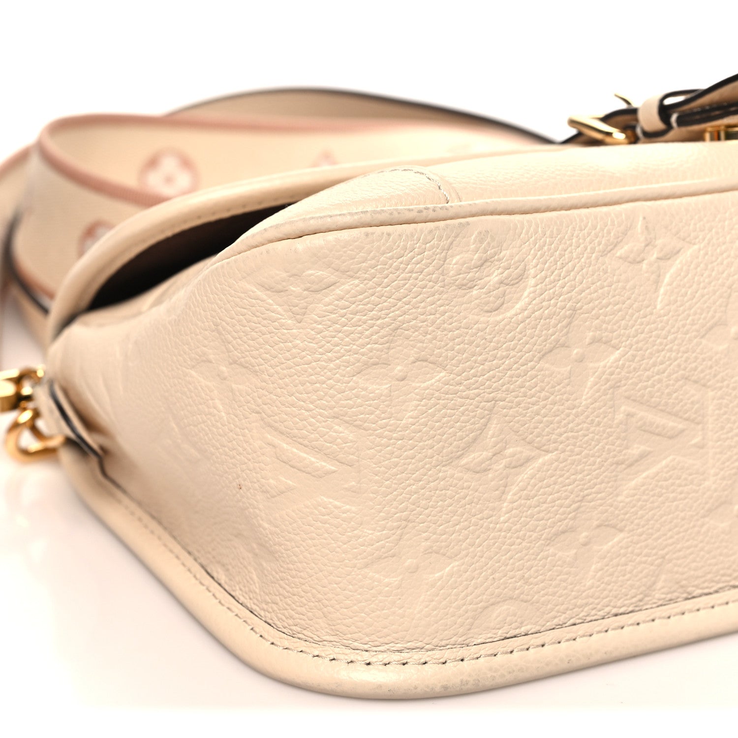 Empreinte Monogram Giant Diane Cream