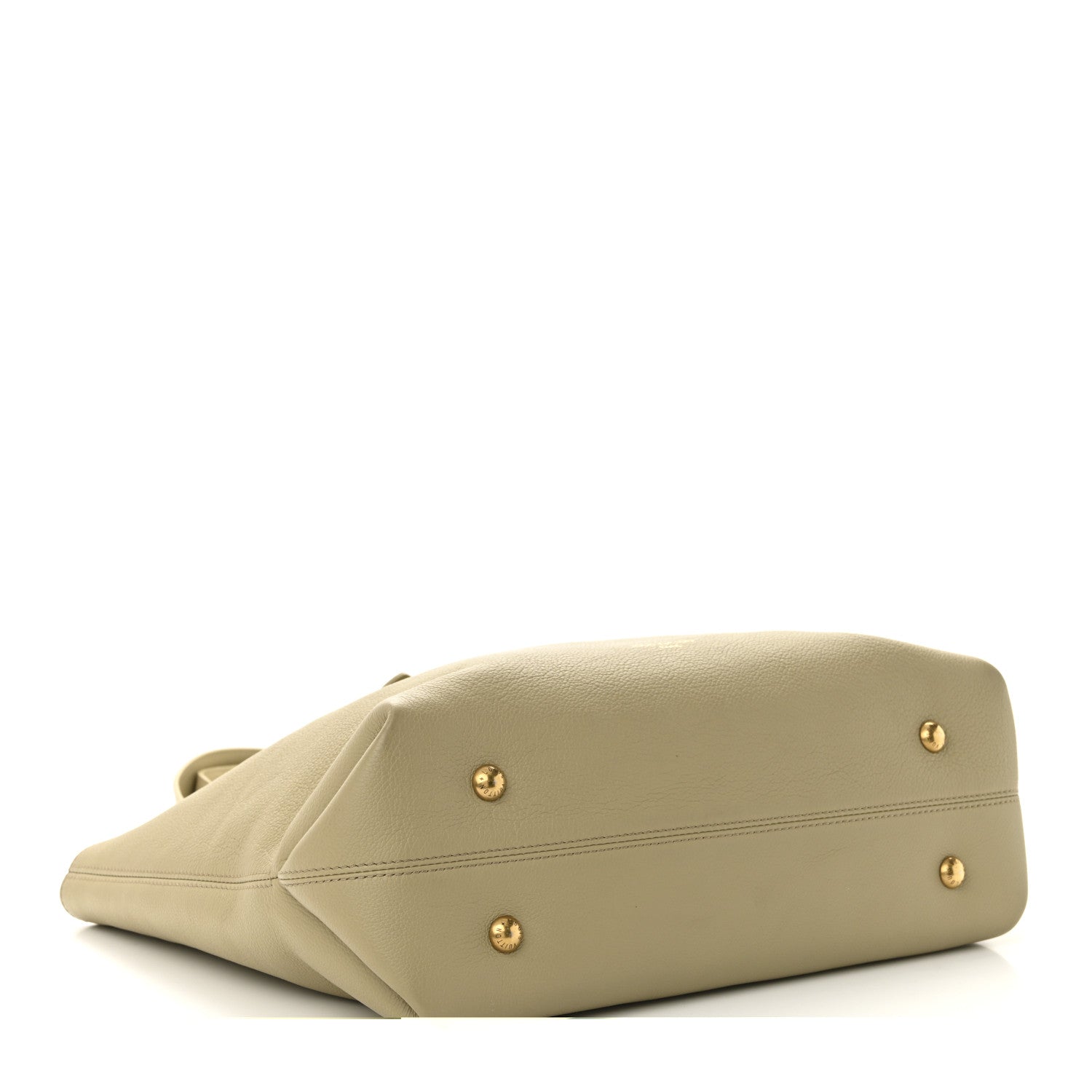 Grained Calfskin Low Key Cabas MM Clay