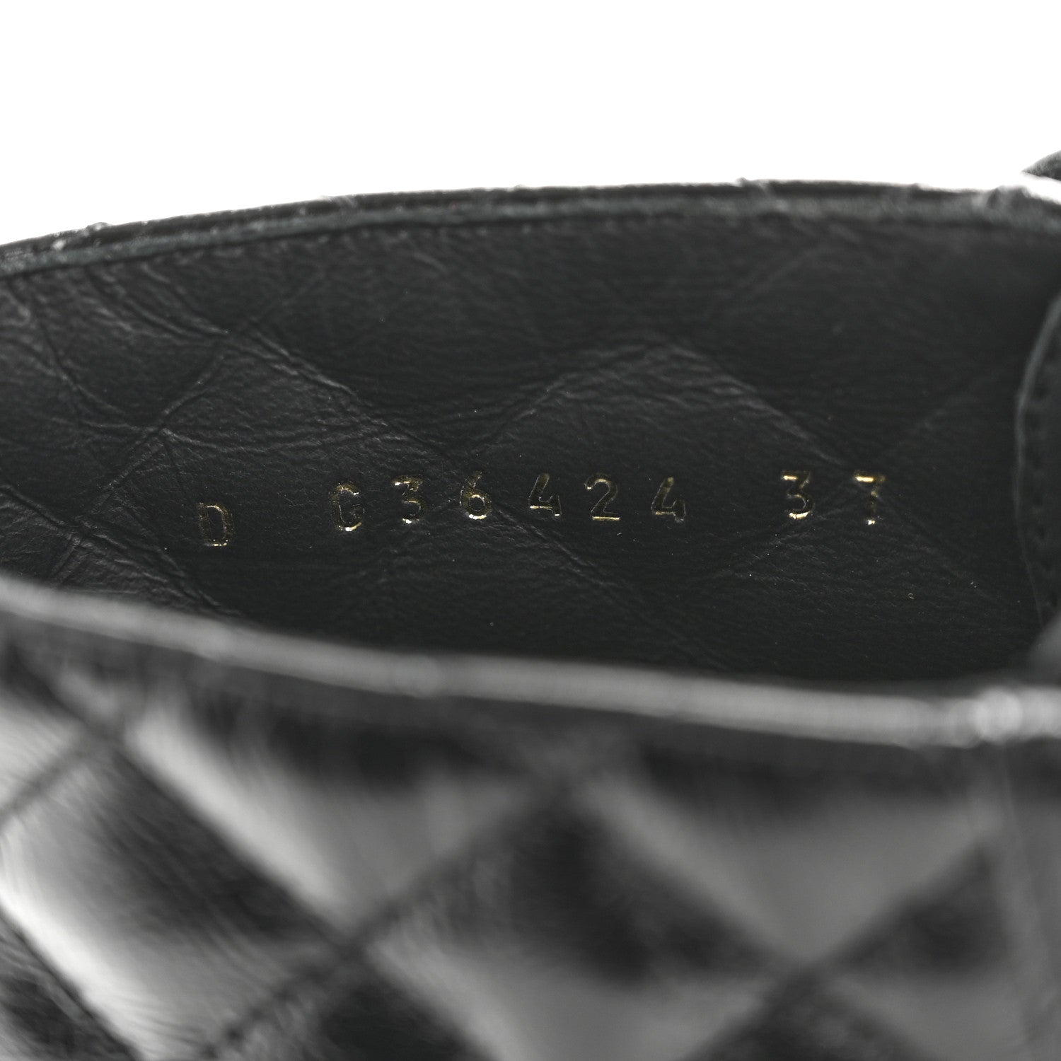 Shiny Lambskin Quilted Lace Up Combat Boots 37 Black