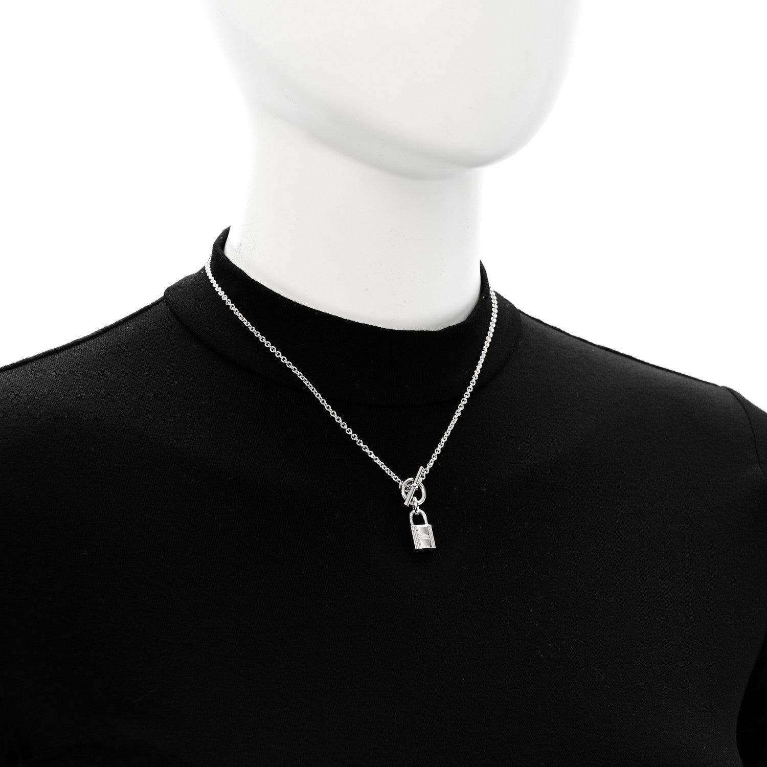 Sterling Silver Cadenas Kelly Lock Pendant Necklace