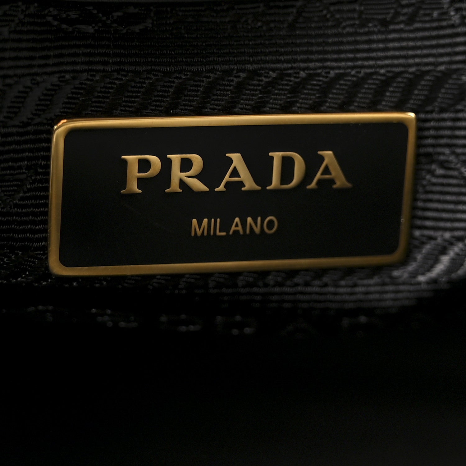 Saffiano Soft Calfskin Tote Black