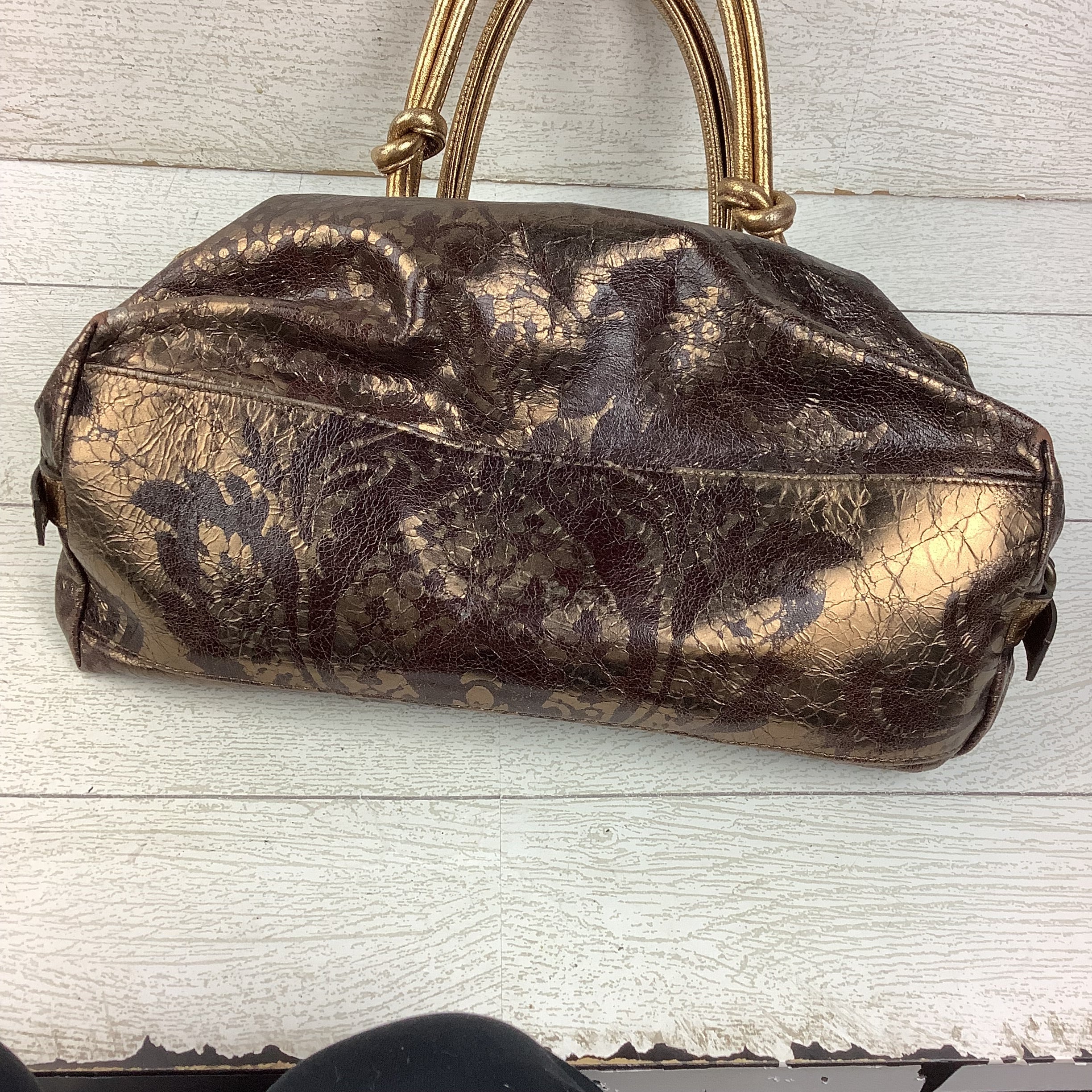 Handbag Leather By Clothes Mentor, Size: Medium