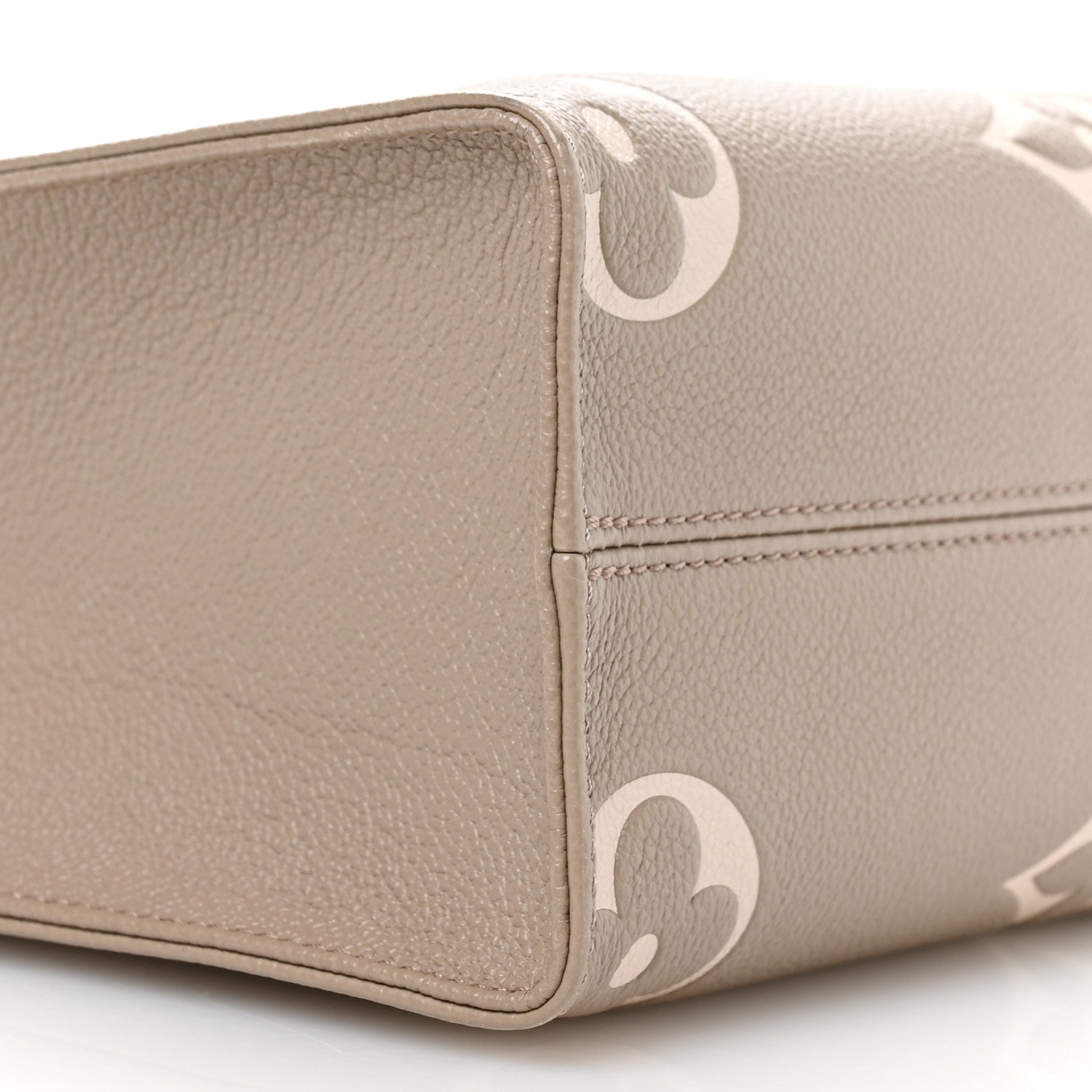 Empreinte Monogram Giant Onthego PM Tourterelle Creme
