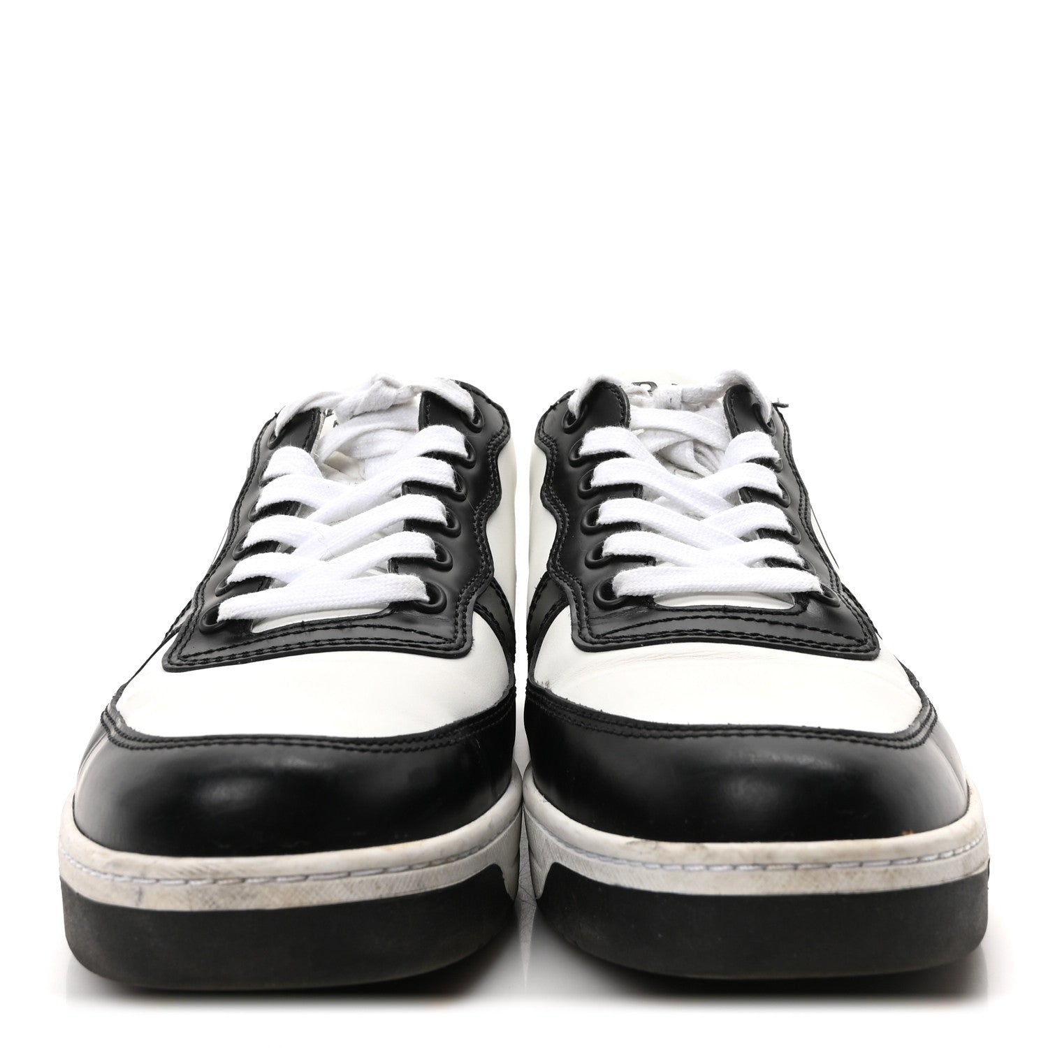 Spazzolato Rois Vitello Soft Triangle Logo Womens Low Top Sneakers 39 White Black