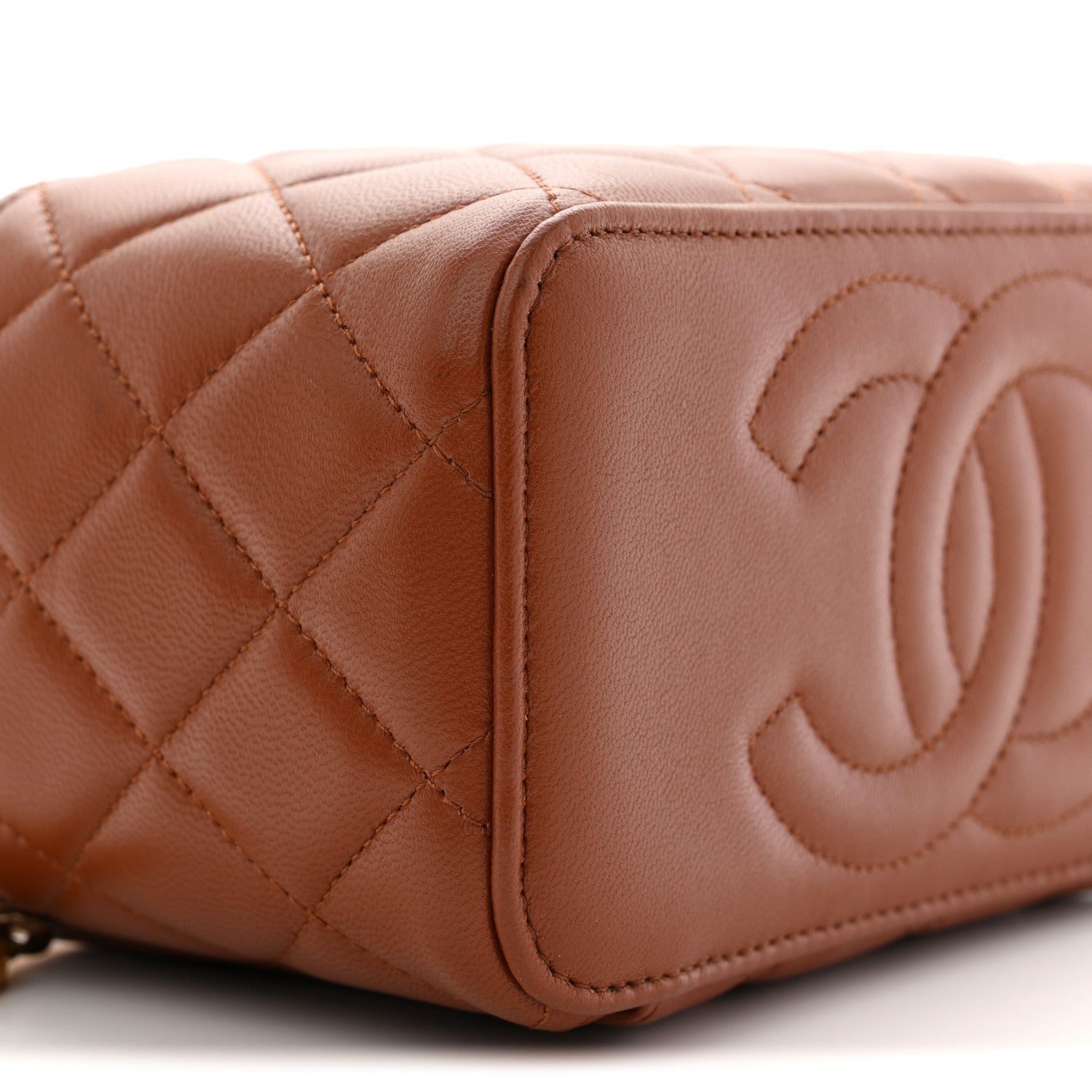 Lambskin Quilted Small Top Handle Vanity Case With Chain Light Brown Yellow