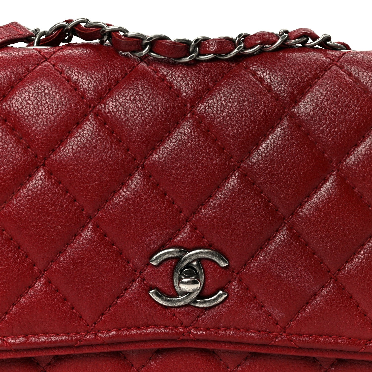 Caviar Quilted Flap With Chain Red