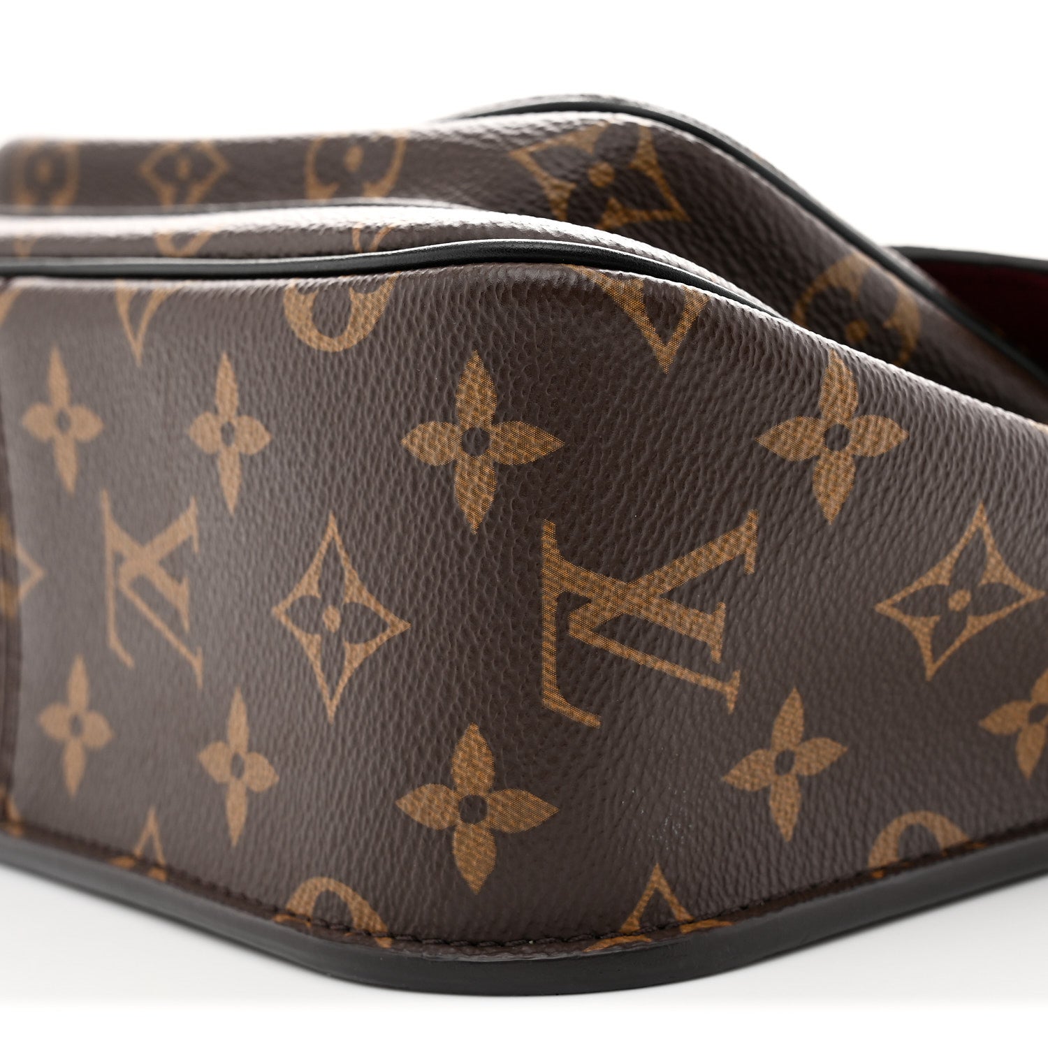 Monogram Passy