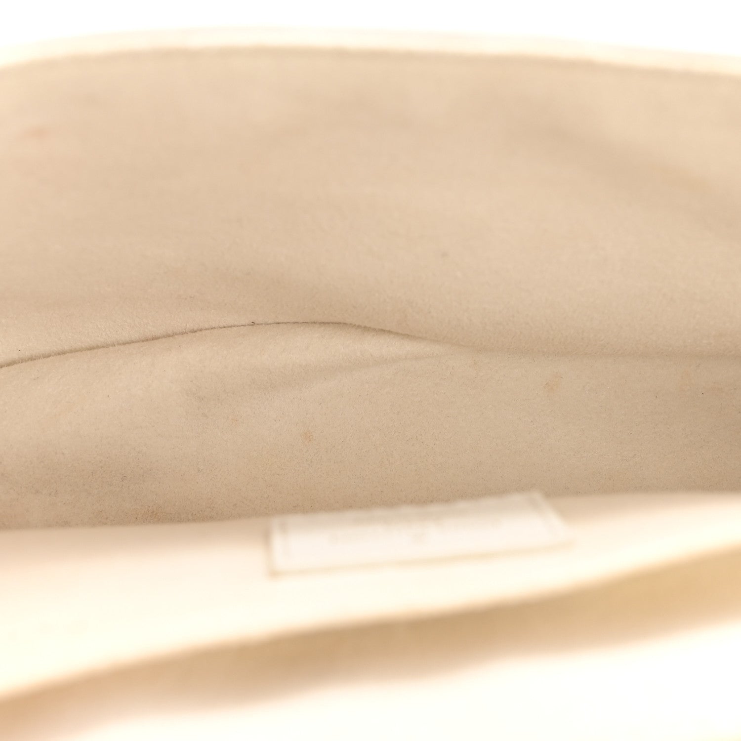 Calfskin New Wave Chain PM White