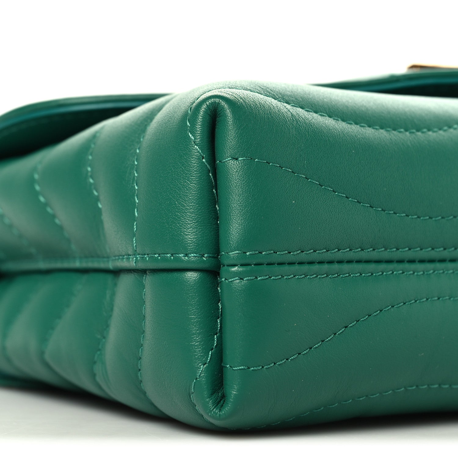 Calfskin New Wave Chain Bag MM NM  Emerald