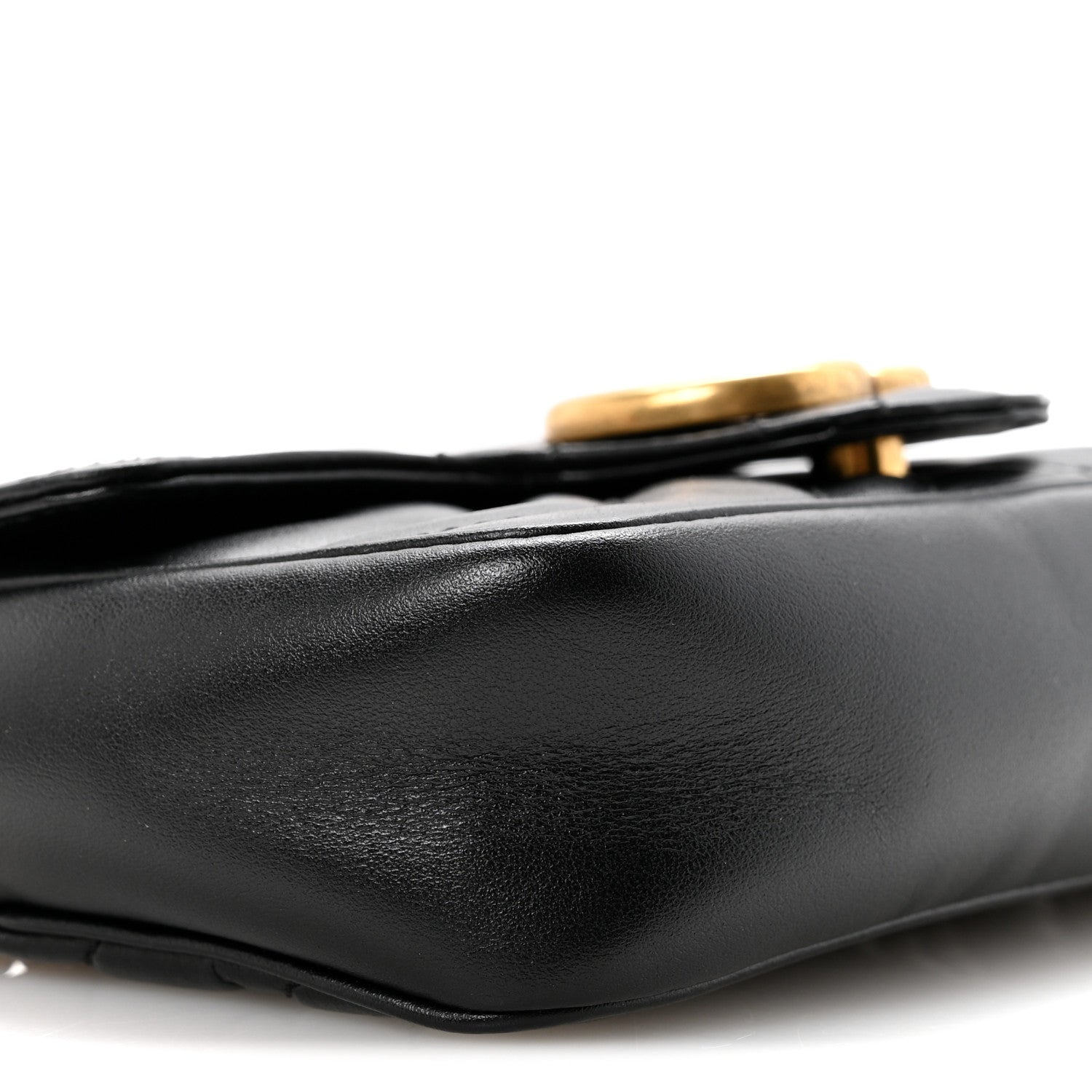 Calfskin Matelasse Super Mini GG Marmont Shoulder Bag Black