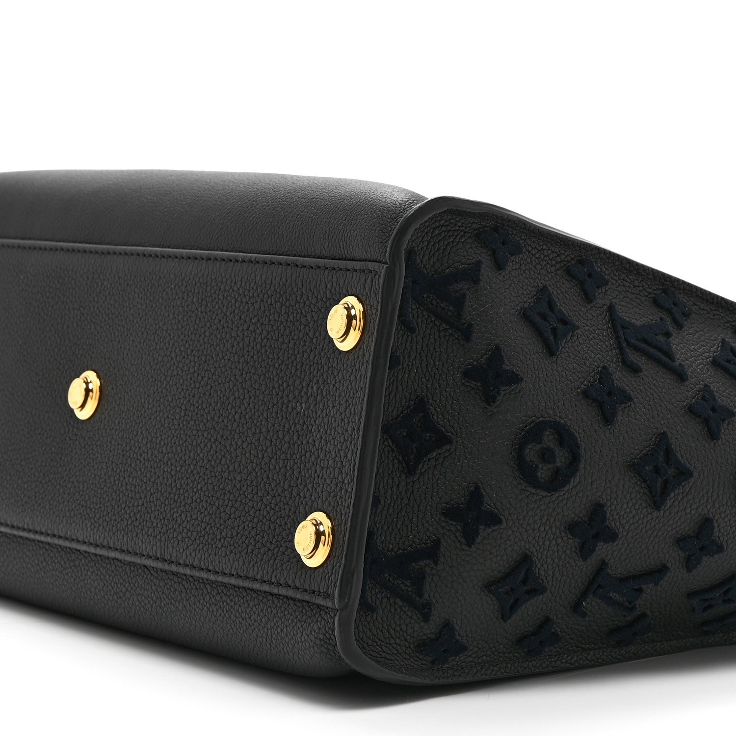 Calfskin Monogram Tufting On My Side Black