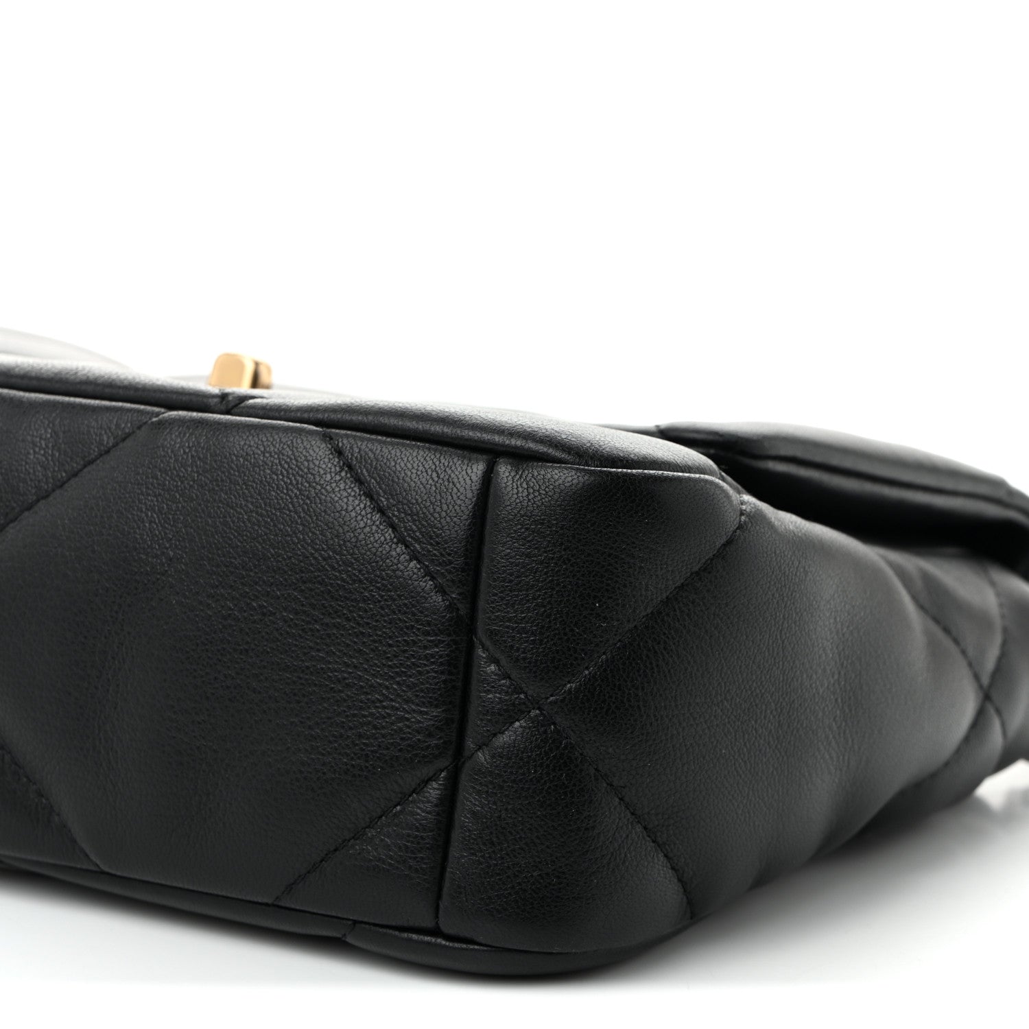 Shiny Goatskin Quilted Medium Chanel 19 Flap Black