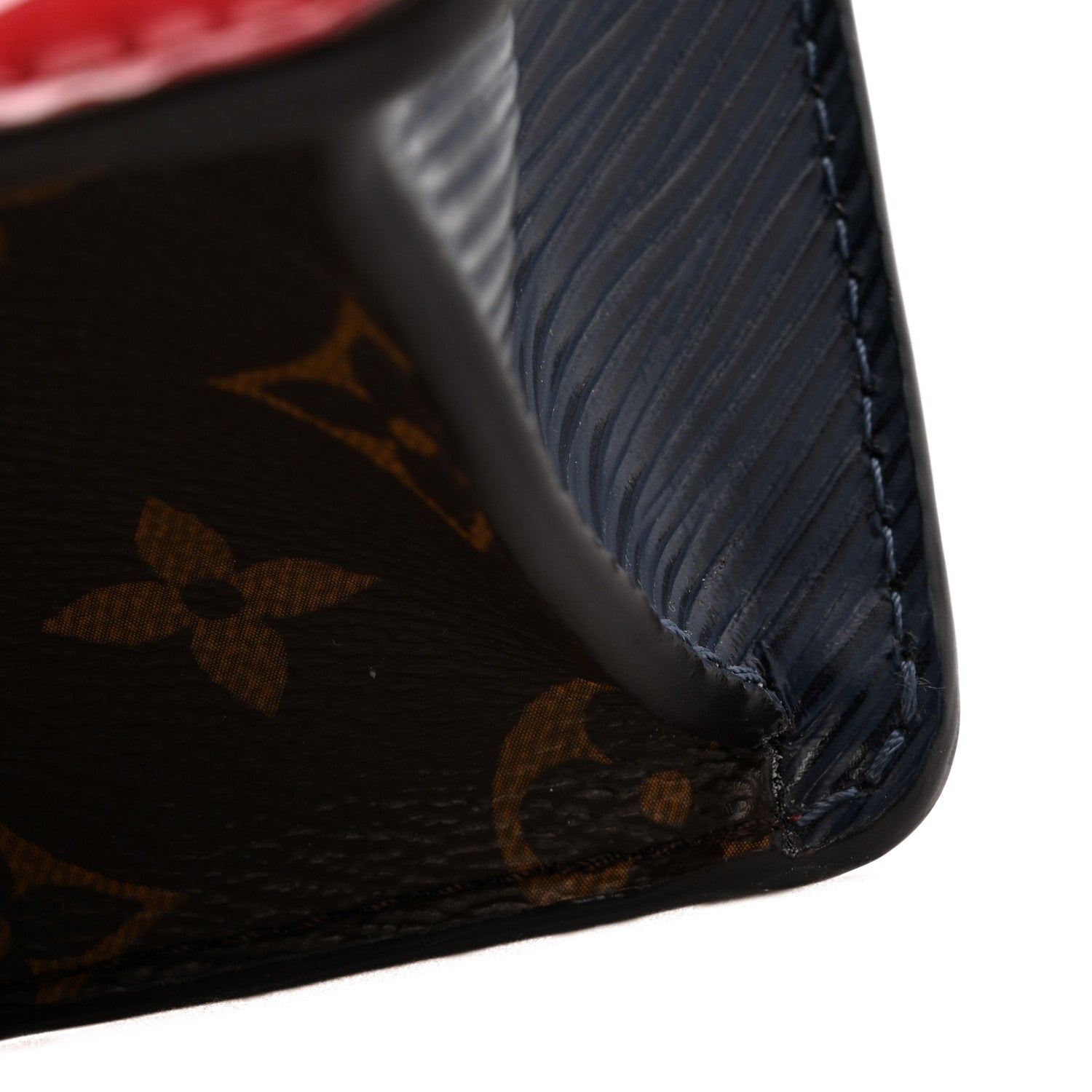 Vernis Epi Monogram Spring Street Scarlet