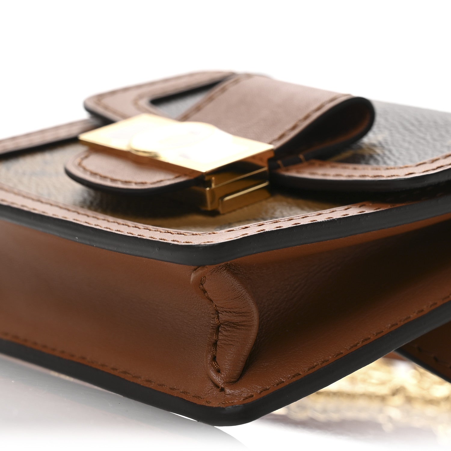 Reverse Monogram Bumbag Dauphine BB