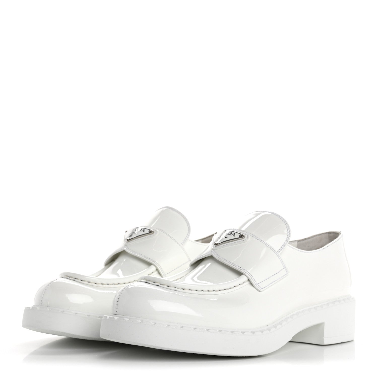 Vernice Triangle 50mm Loafers 39.5 White