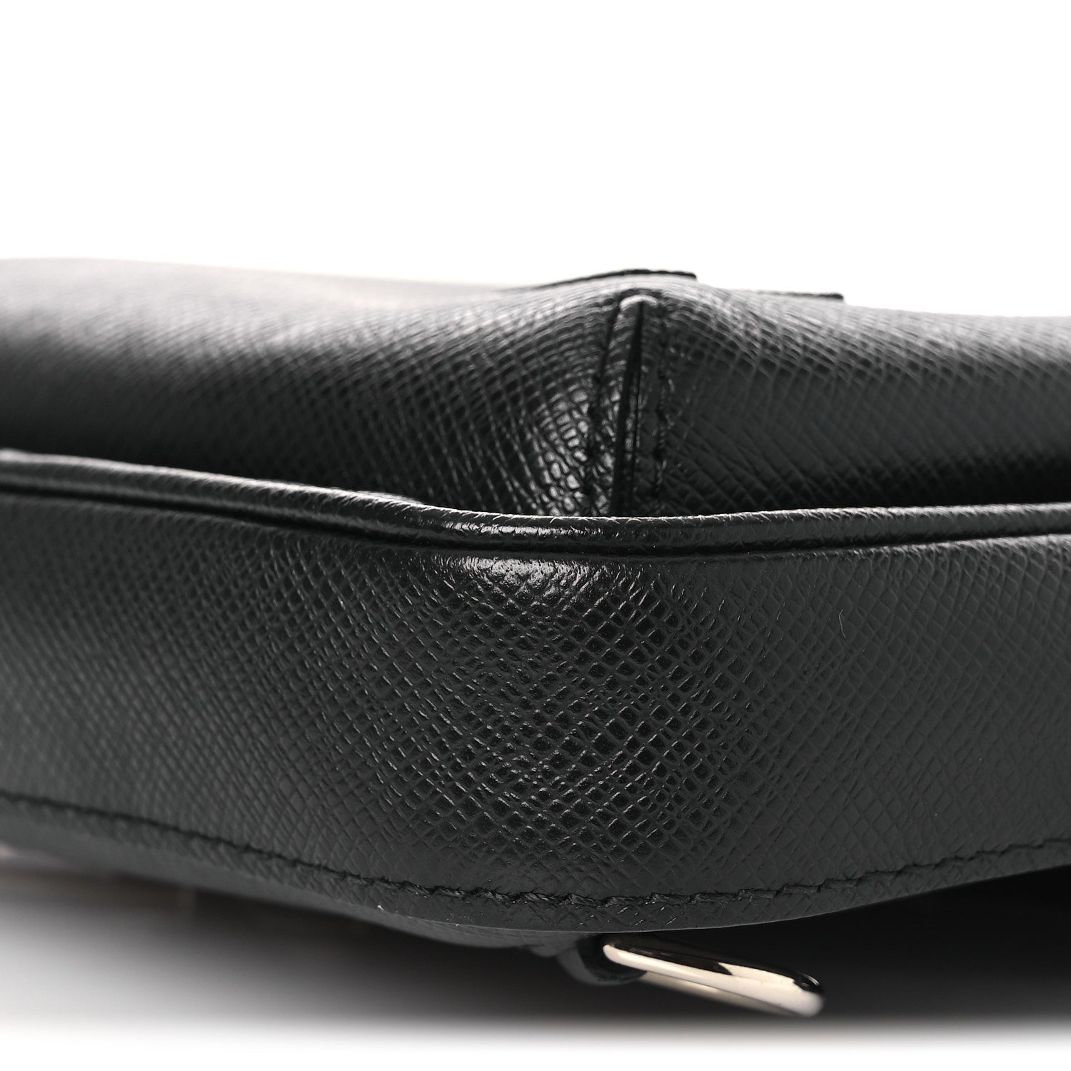 Taiga Avenue Sling Bag NM Black