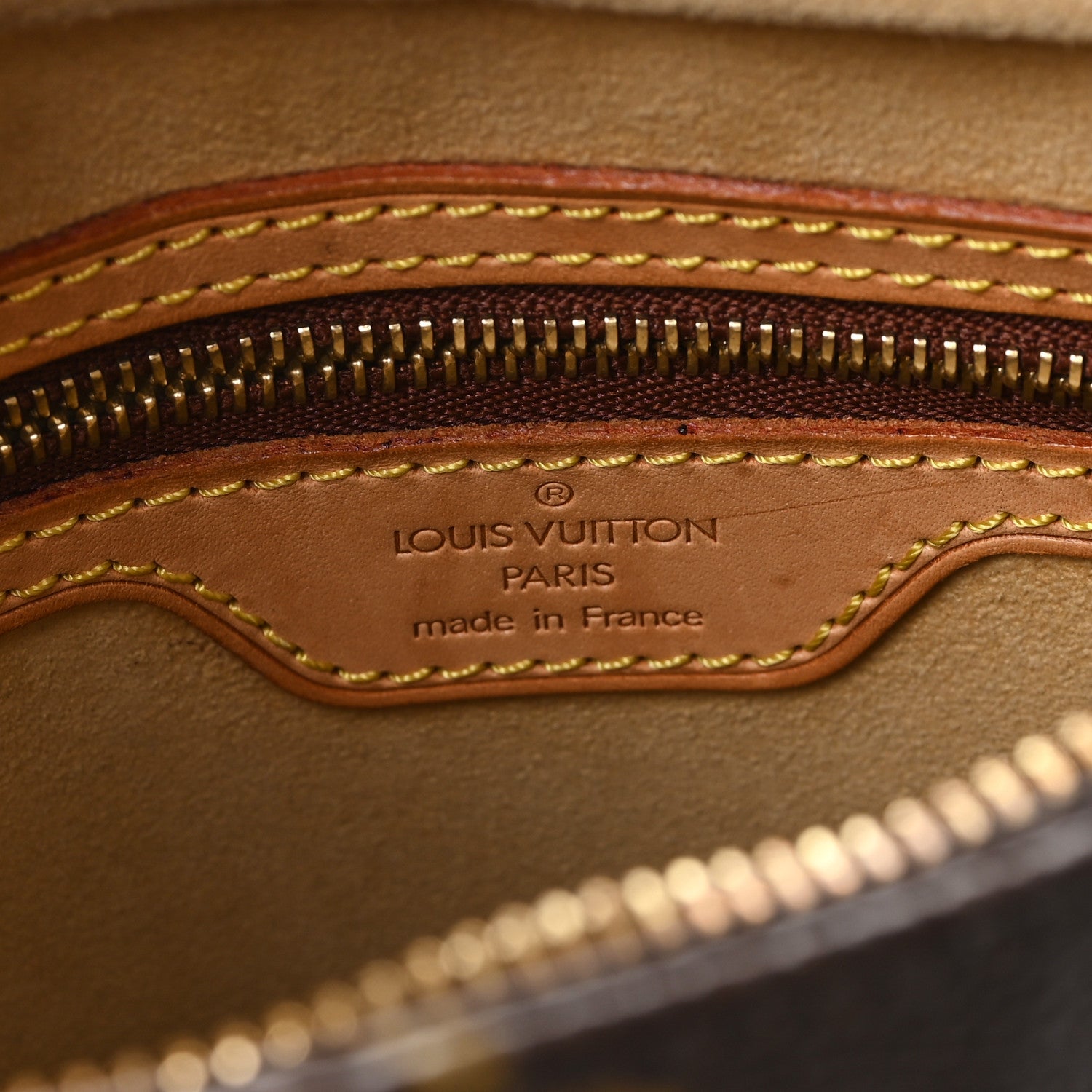 Monogram Looping MM