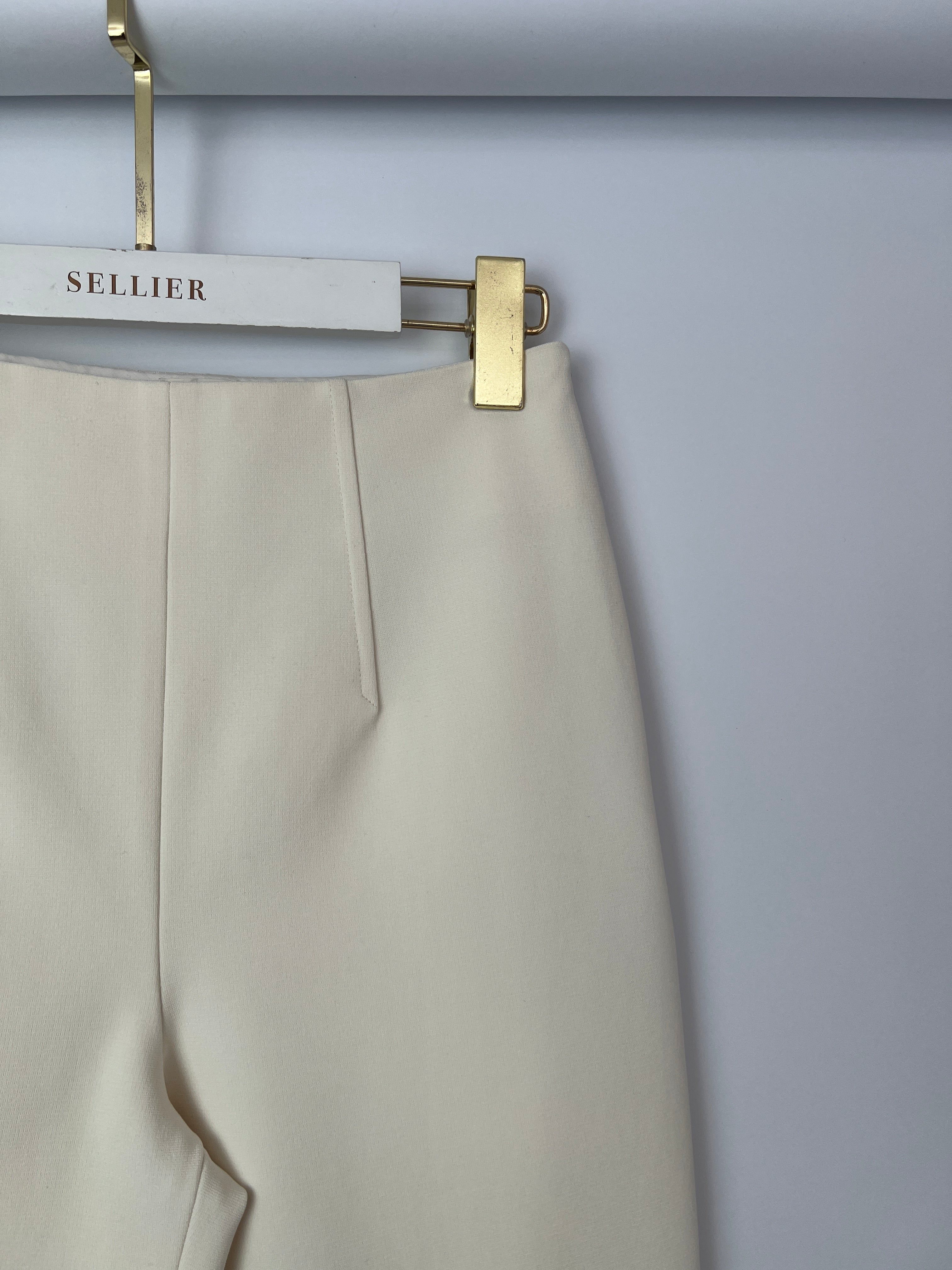 Hermès Cream Riding Trousers with Stitching Detail FR 34 (UK 6)