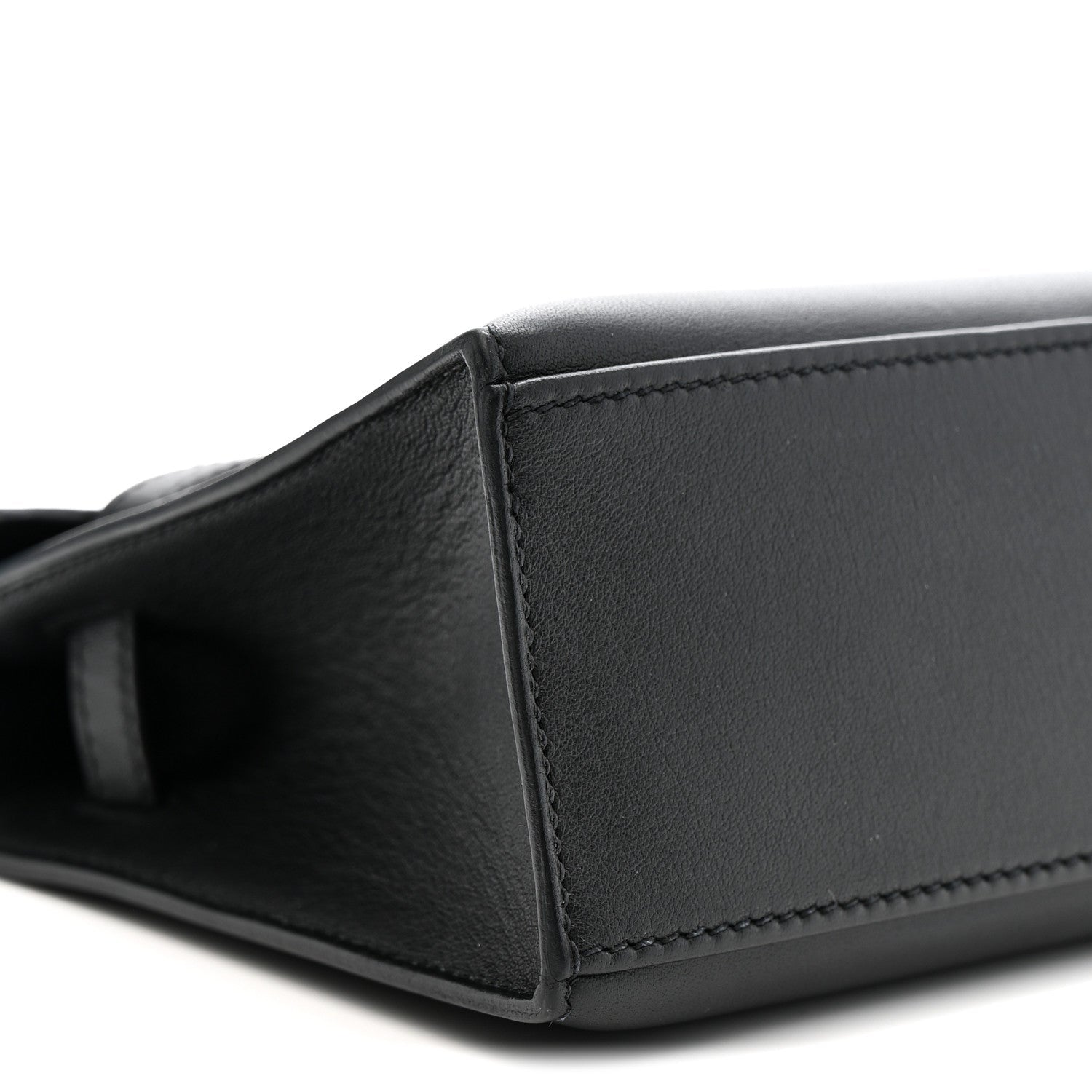 Swift Kelly Pochette Clutch Black