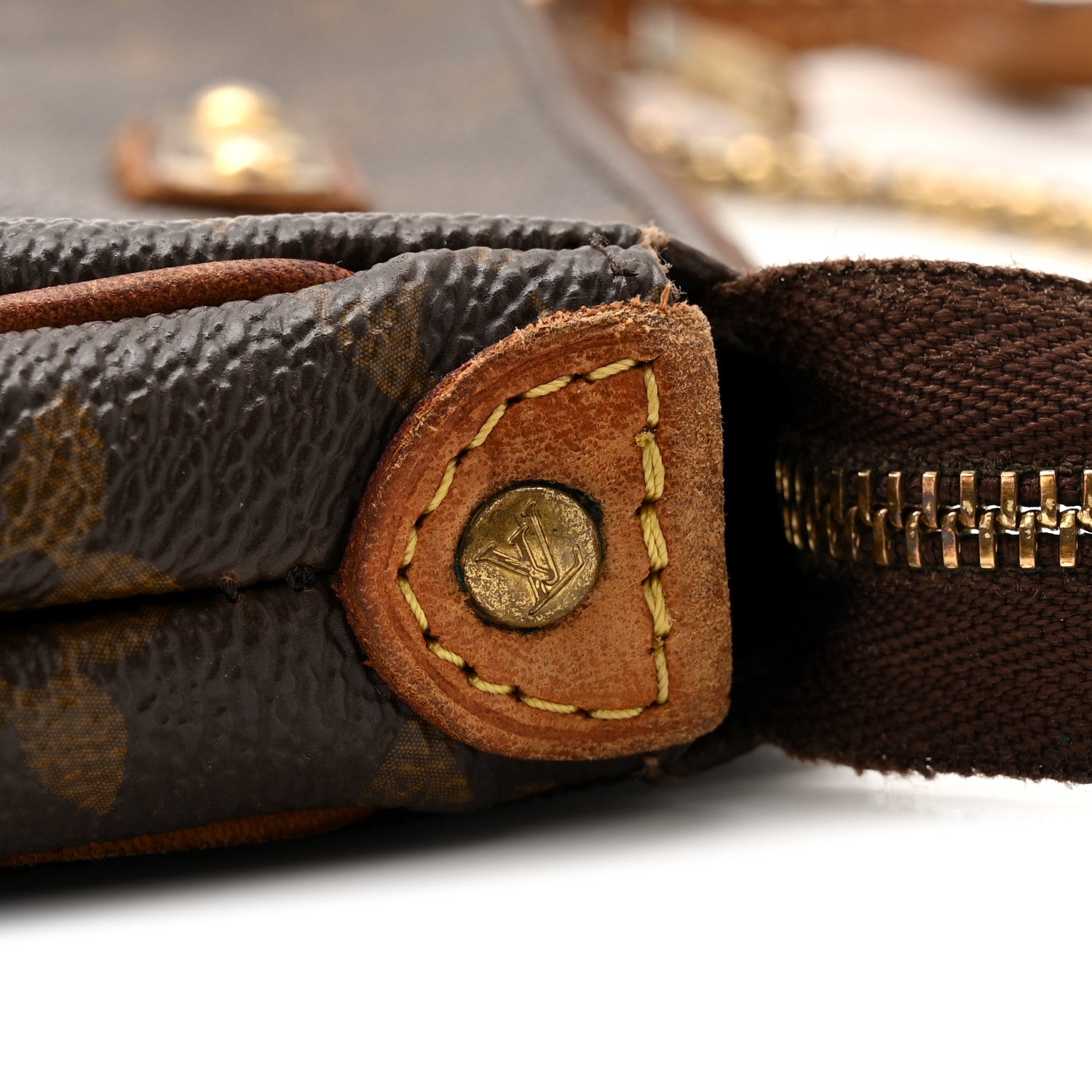 Monogram Pochette Eva