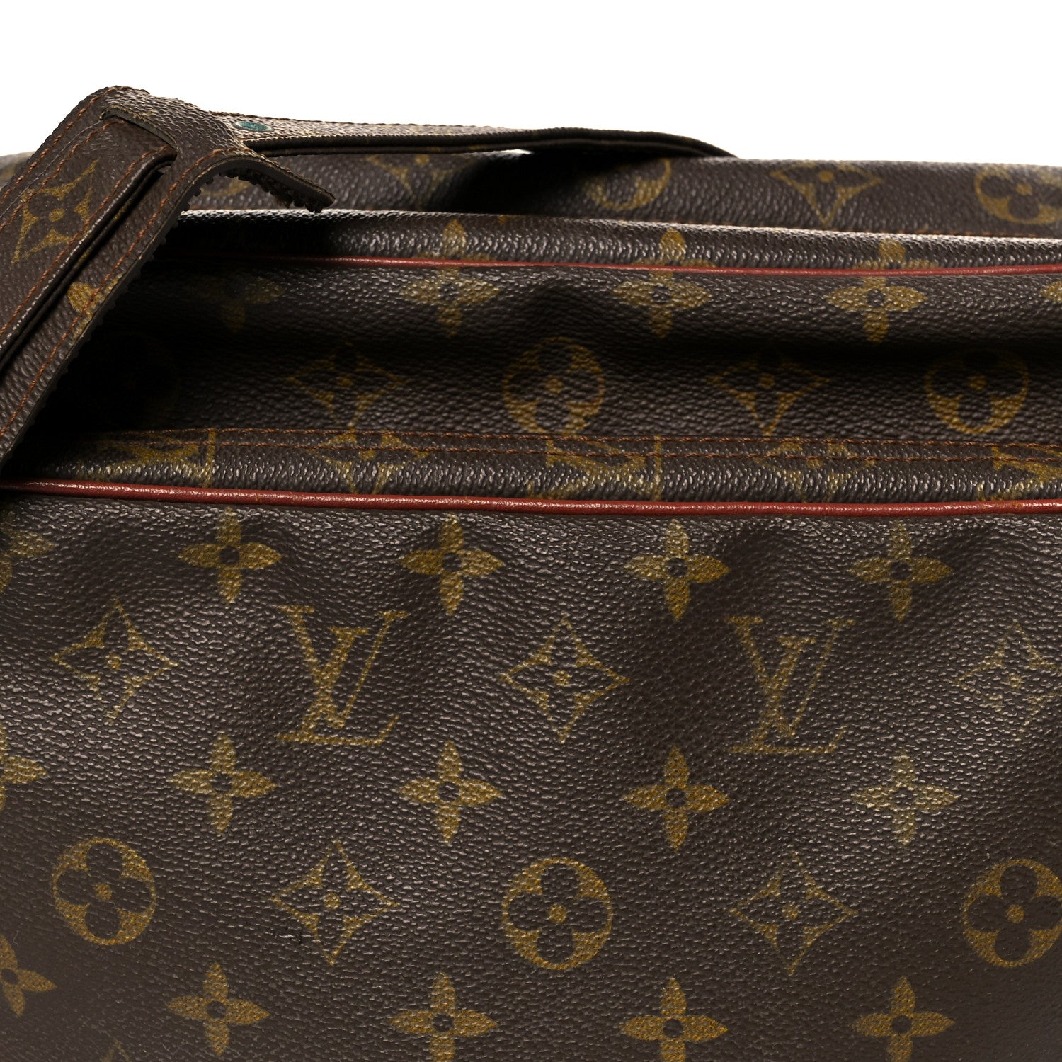 Monogram Nil 28