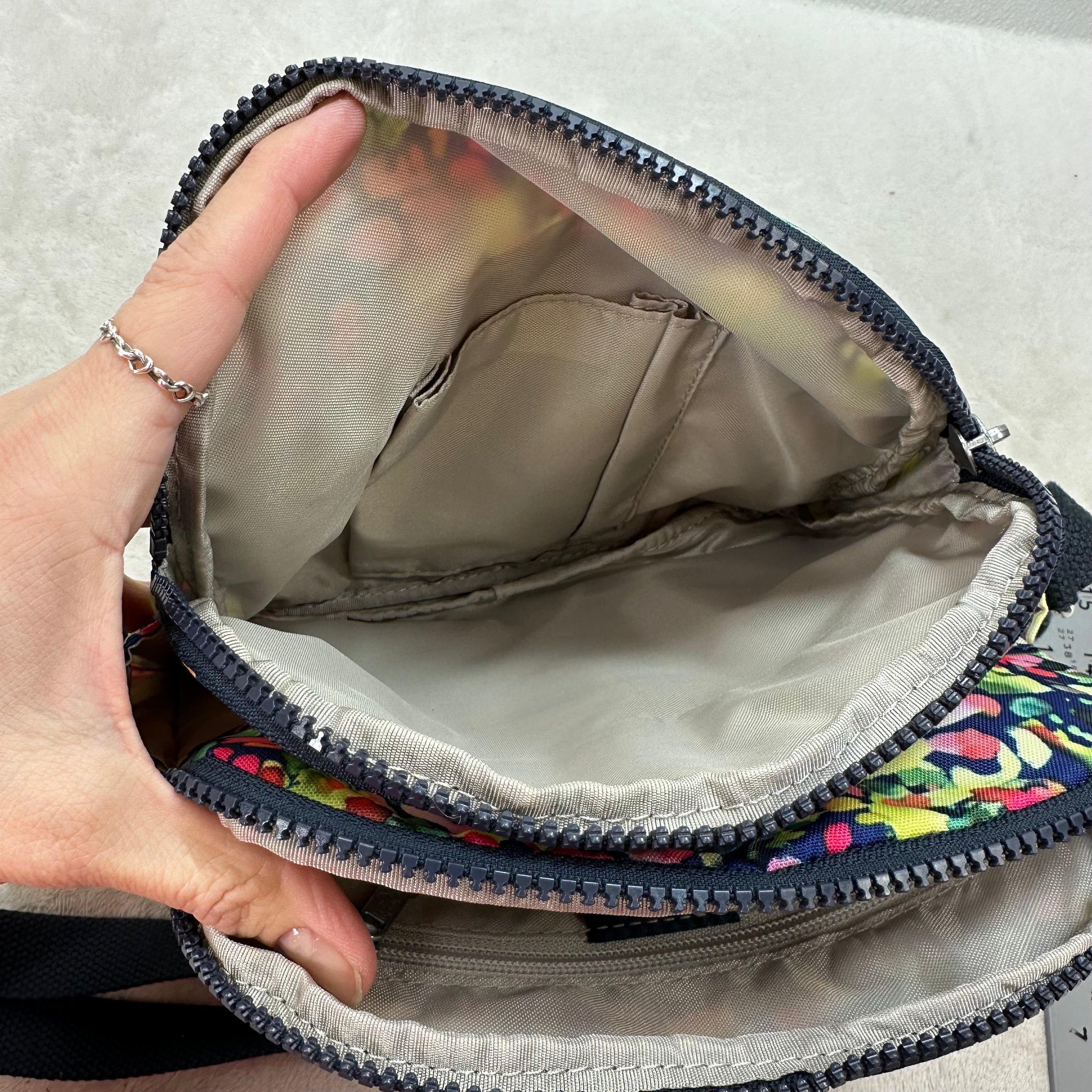 Crossbody By Kipling, Size: Small