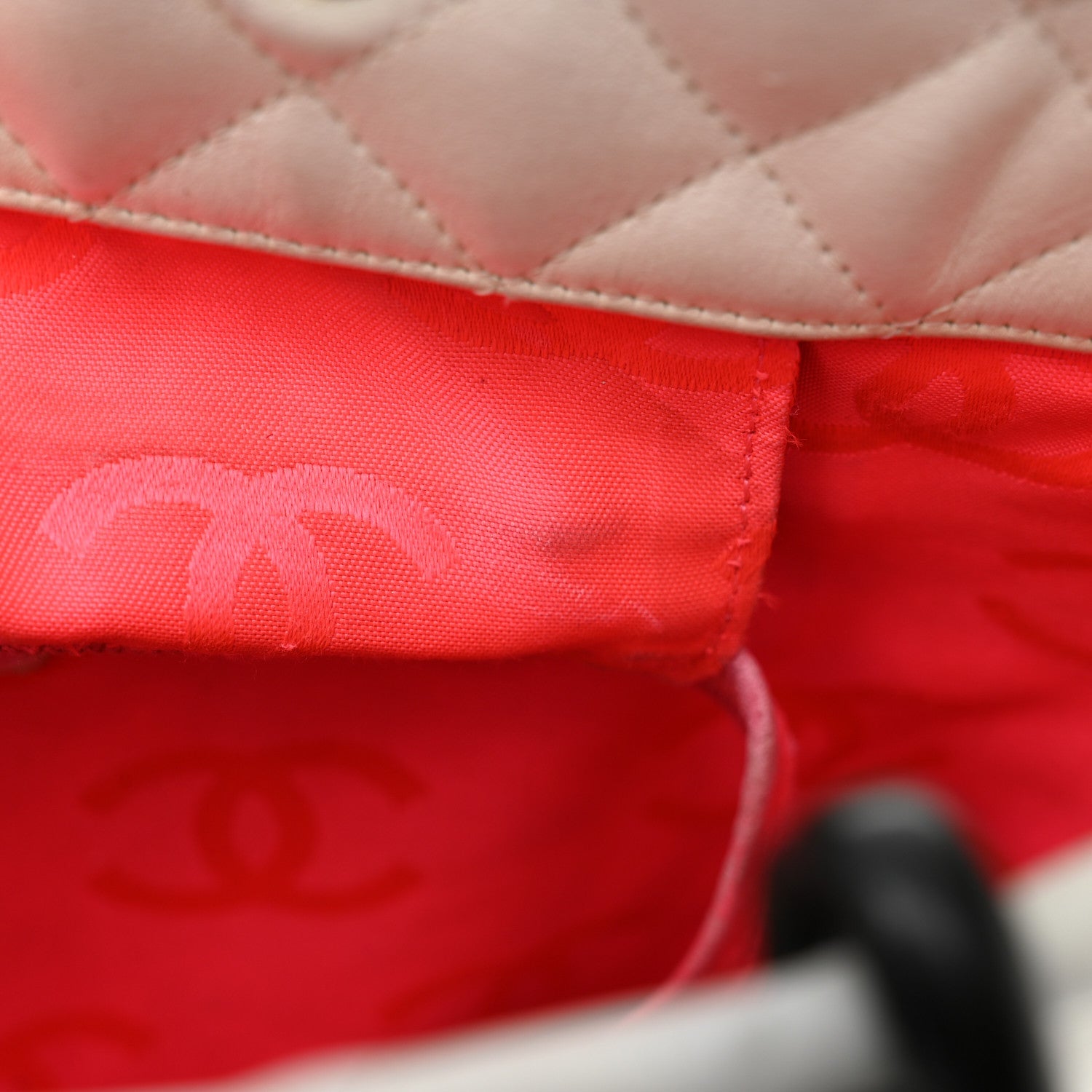 Calfskin Quilted Medium Cambon Tote White Black
