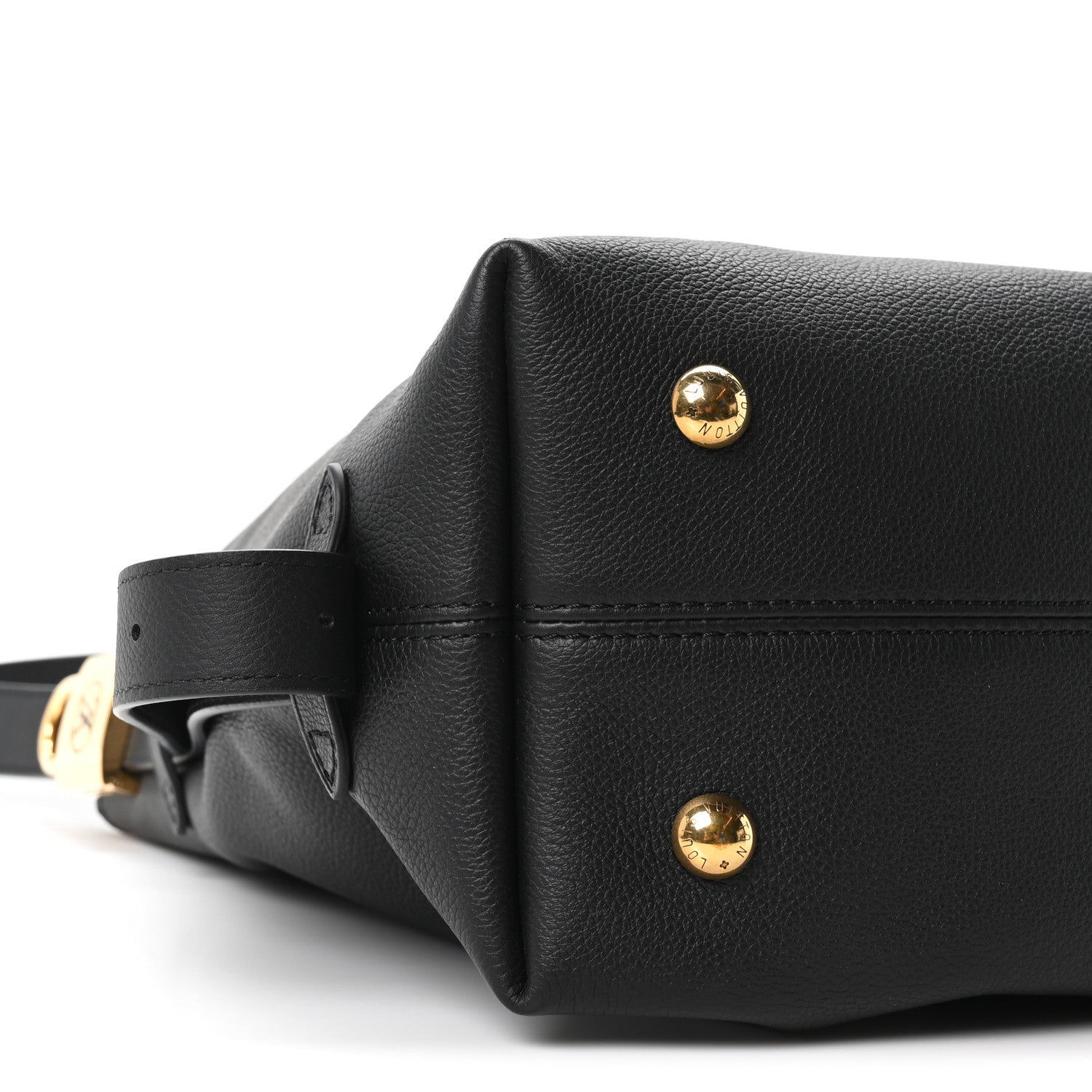 Grained Calfskin Low Key Hobo PM Black