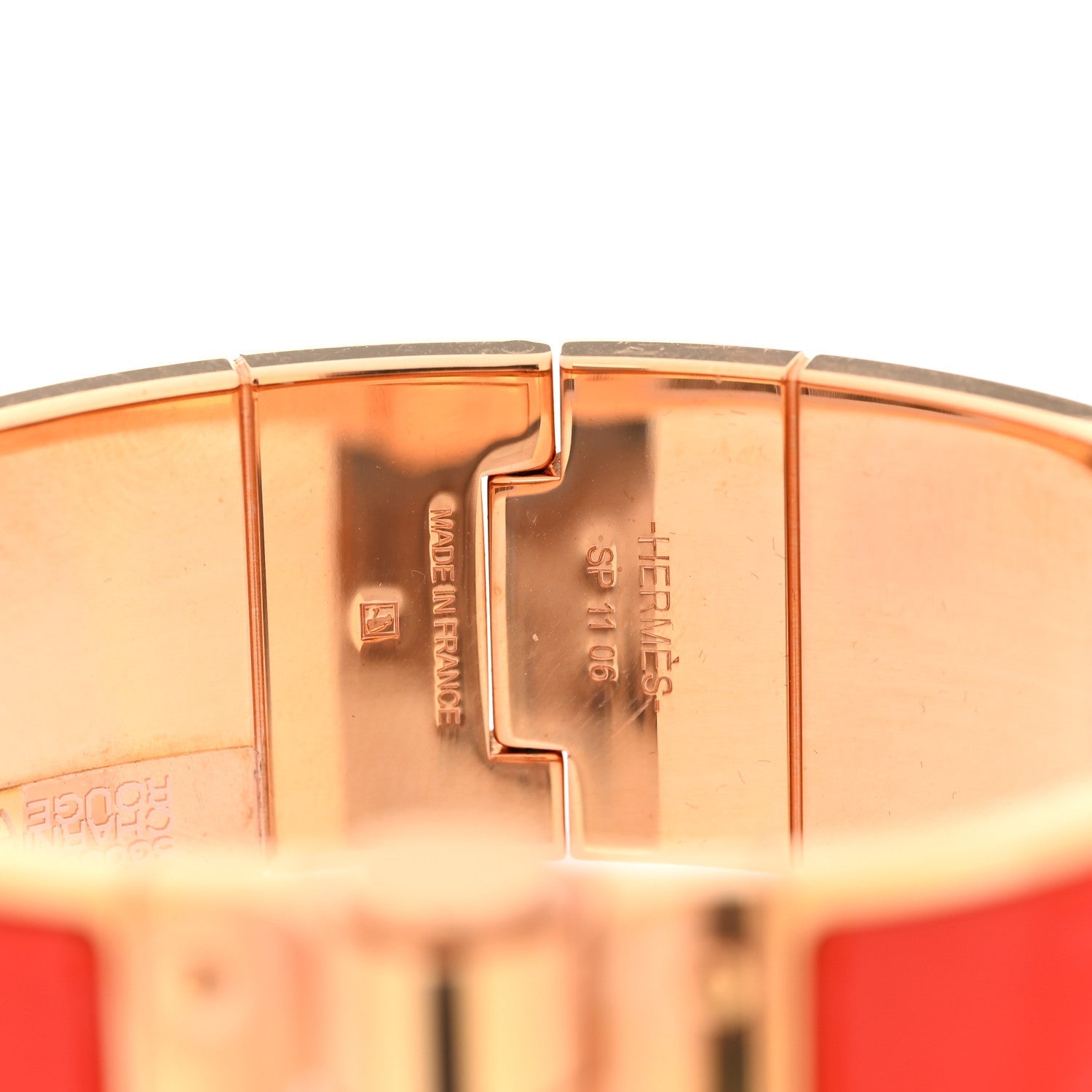 Enamel Charniere Uni Wide Hinged Bracelet L Rouge Vermillon