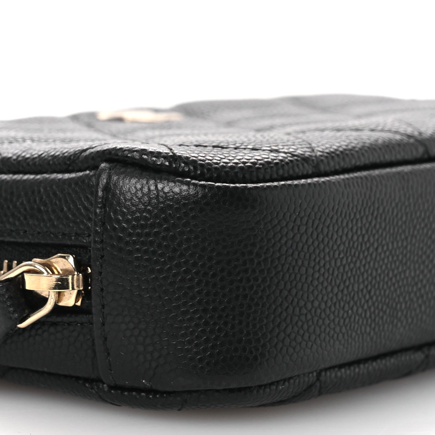 Caviar Quilted Small Curvy Pouch Cosmetic Case Black