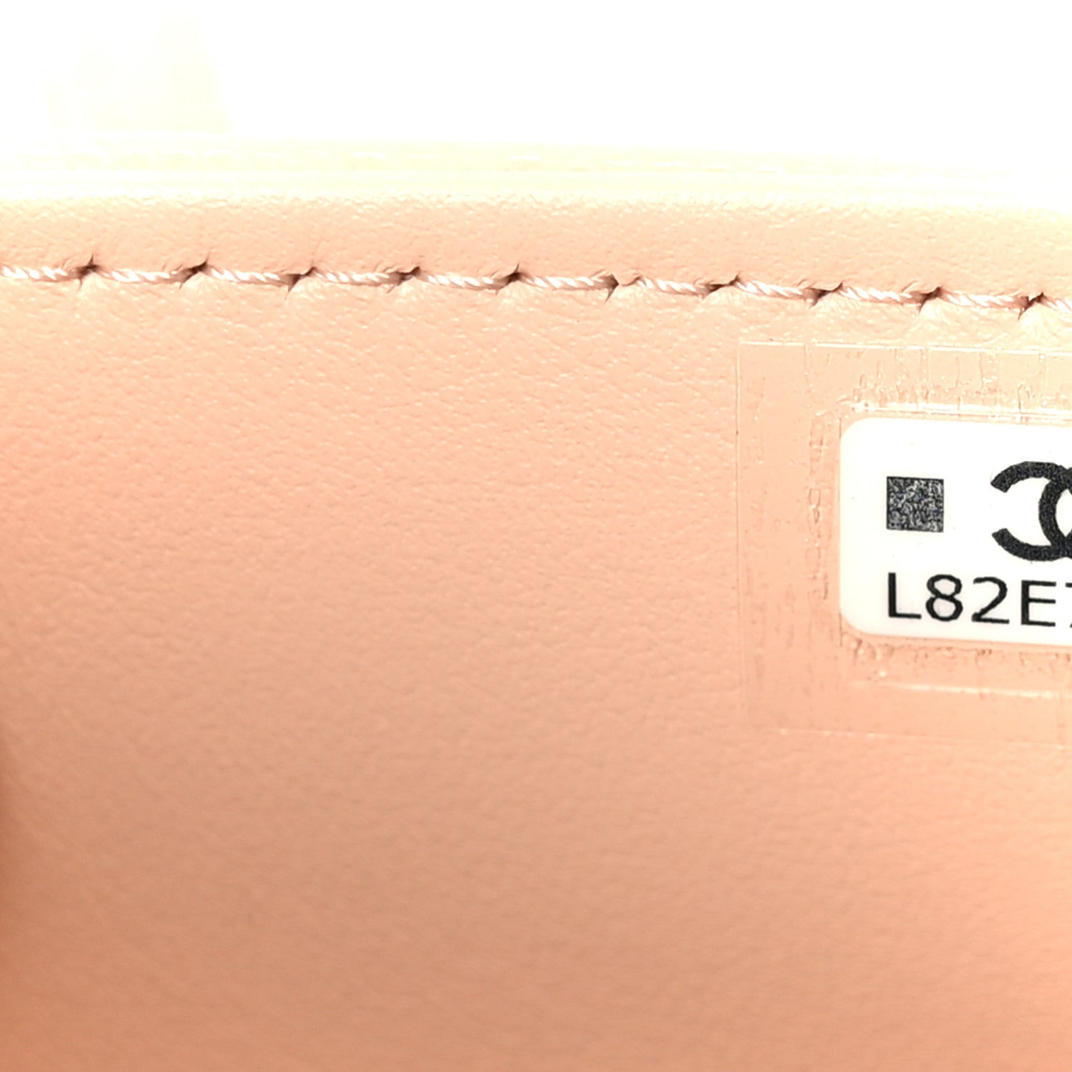 Shiny Caviar Mini Preppy Coco Shoulder Bag Light Pink