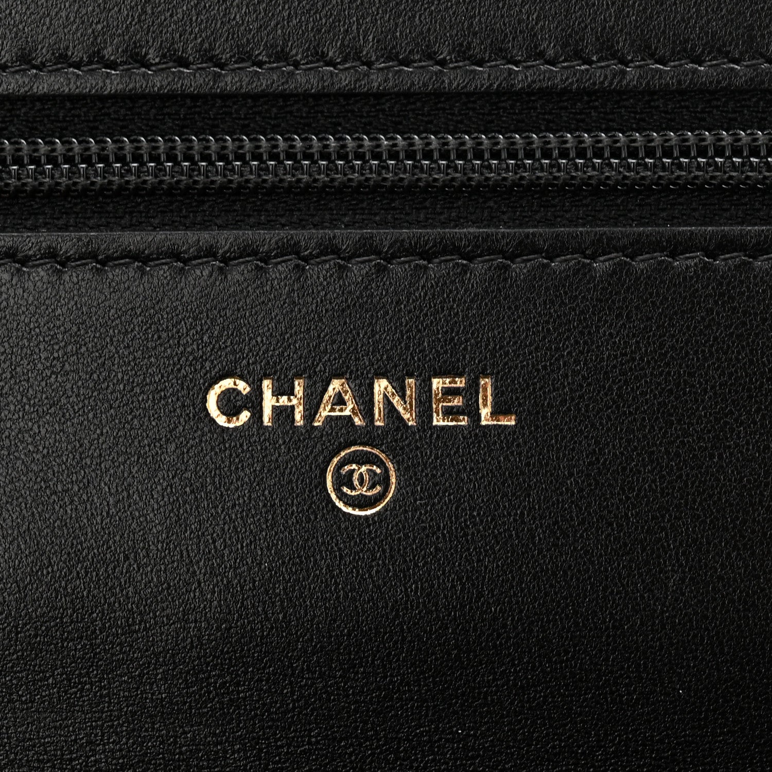 Lambskin Quilted Chain Around Wallet On Chain WOC Black
