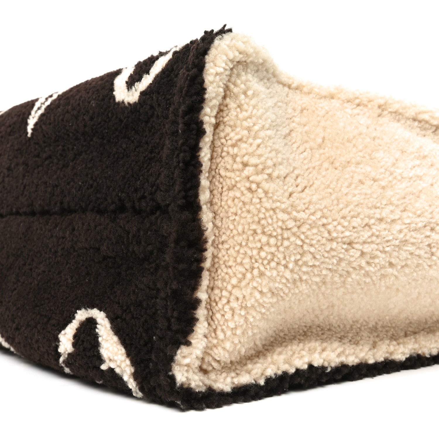 Shearling Monogram Giant Teddy Onthego GM Black White