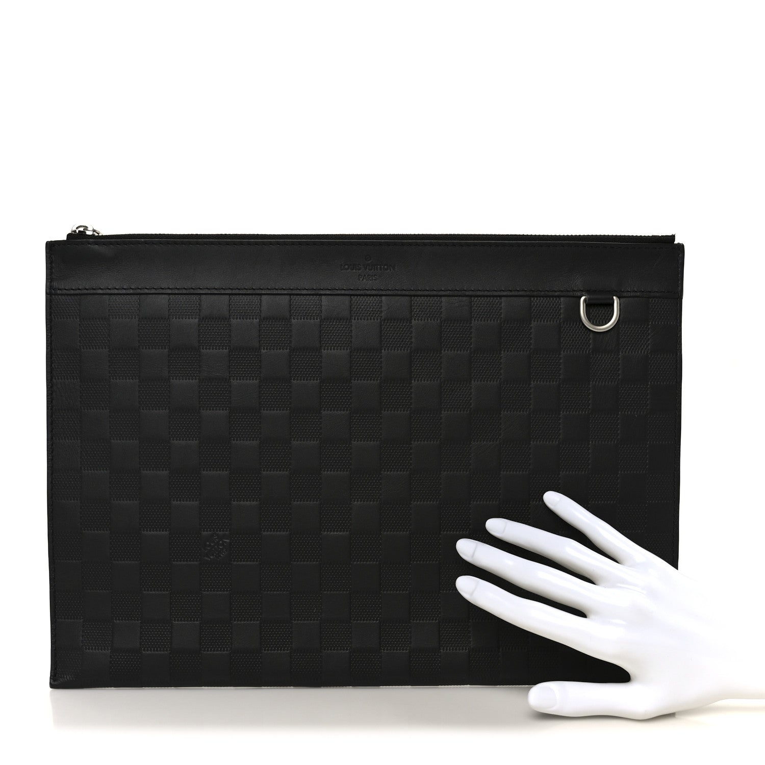 Damier Infini Discovery Pochette GM Onyx