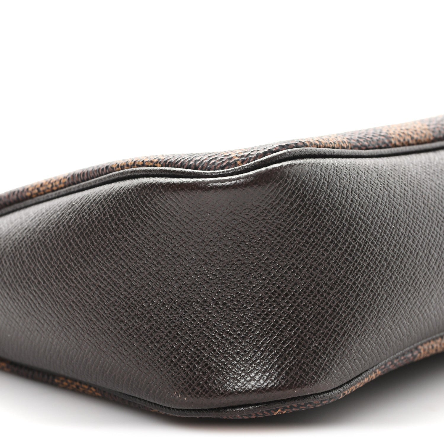 Damier Ebene Trousse Make Up Bag Pochette