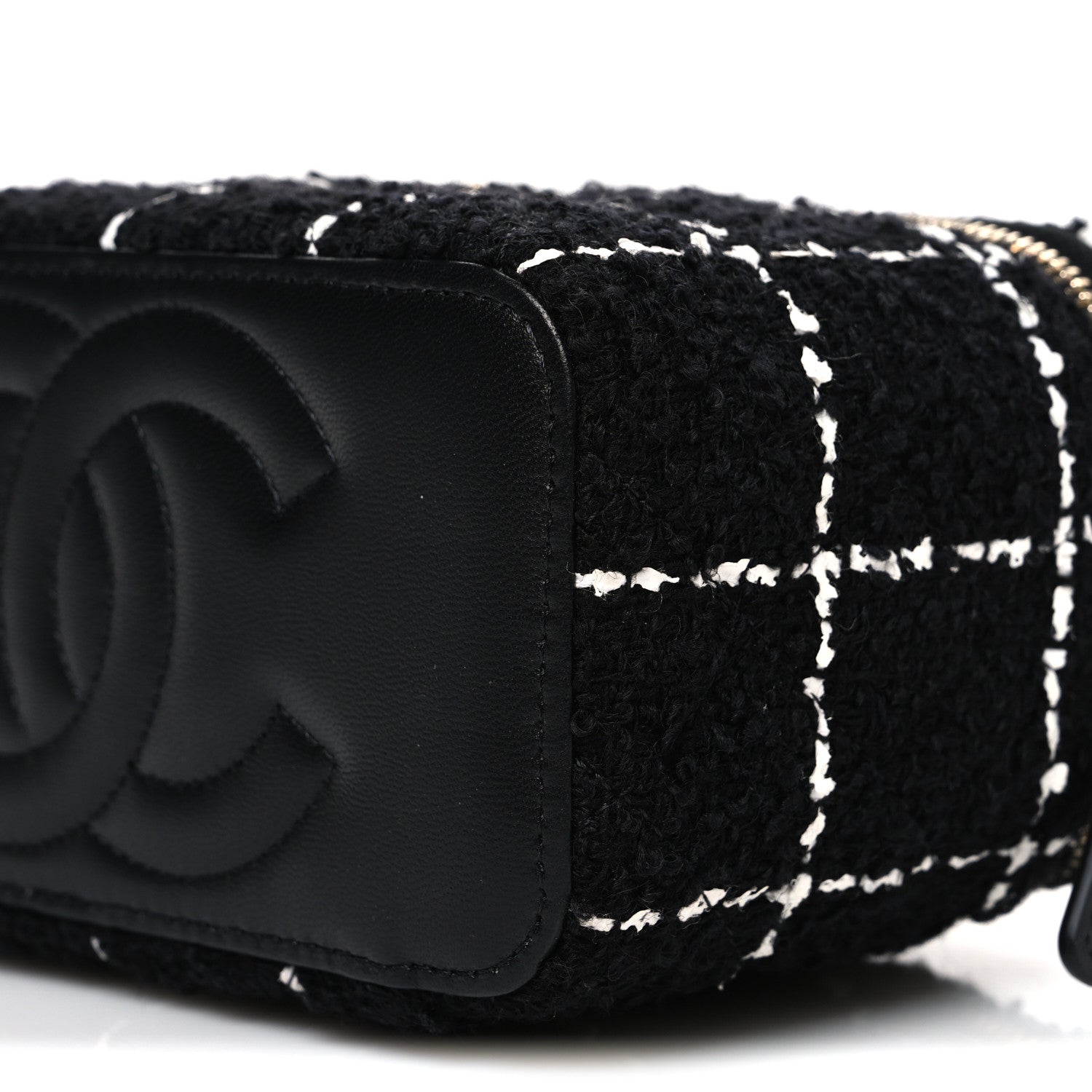 Tweed Pearl Crush Small Vanity Case With Chain  Black White