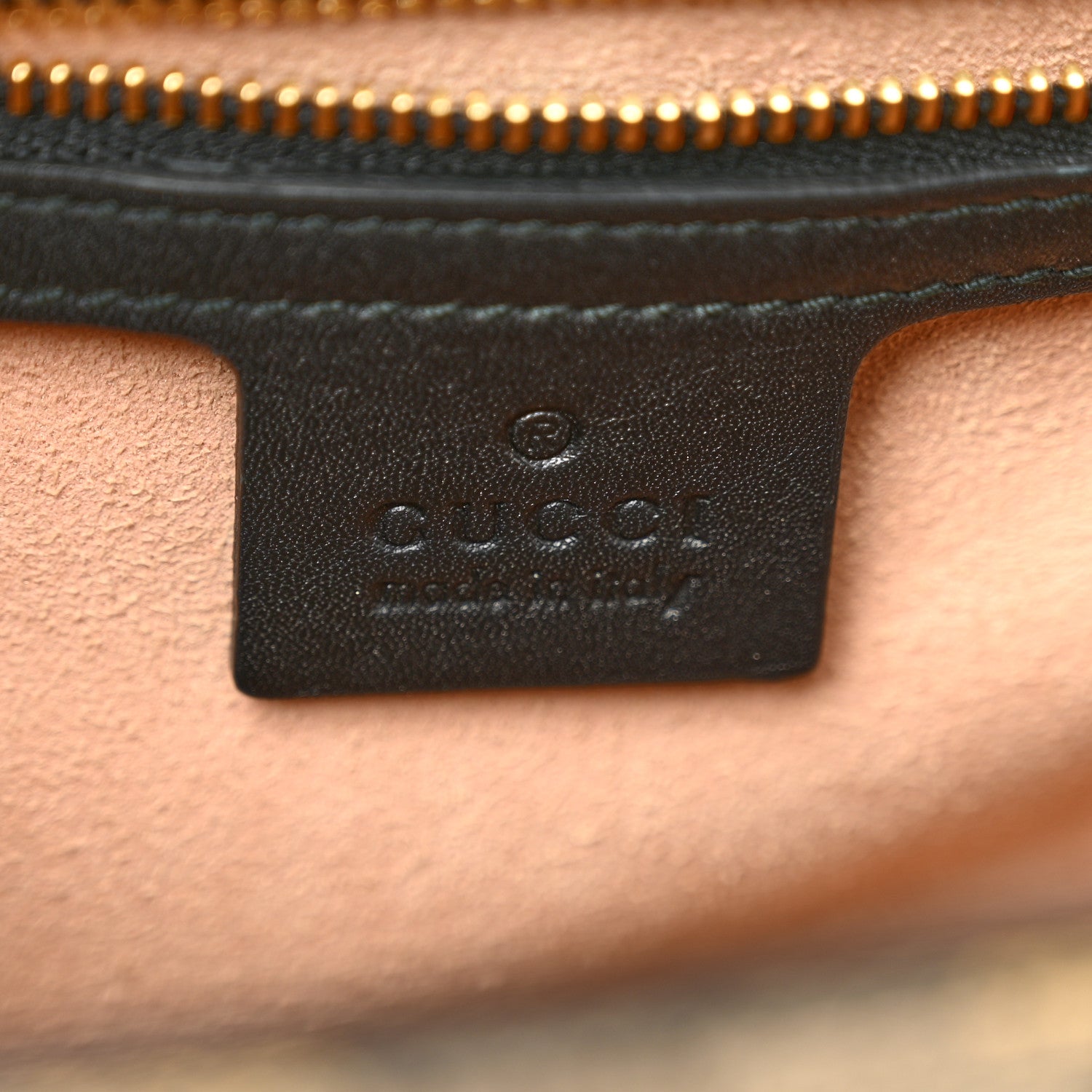 GG Supreme Monogram Bees Medium Padlock Shoulder Bag Beige Oro Black