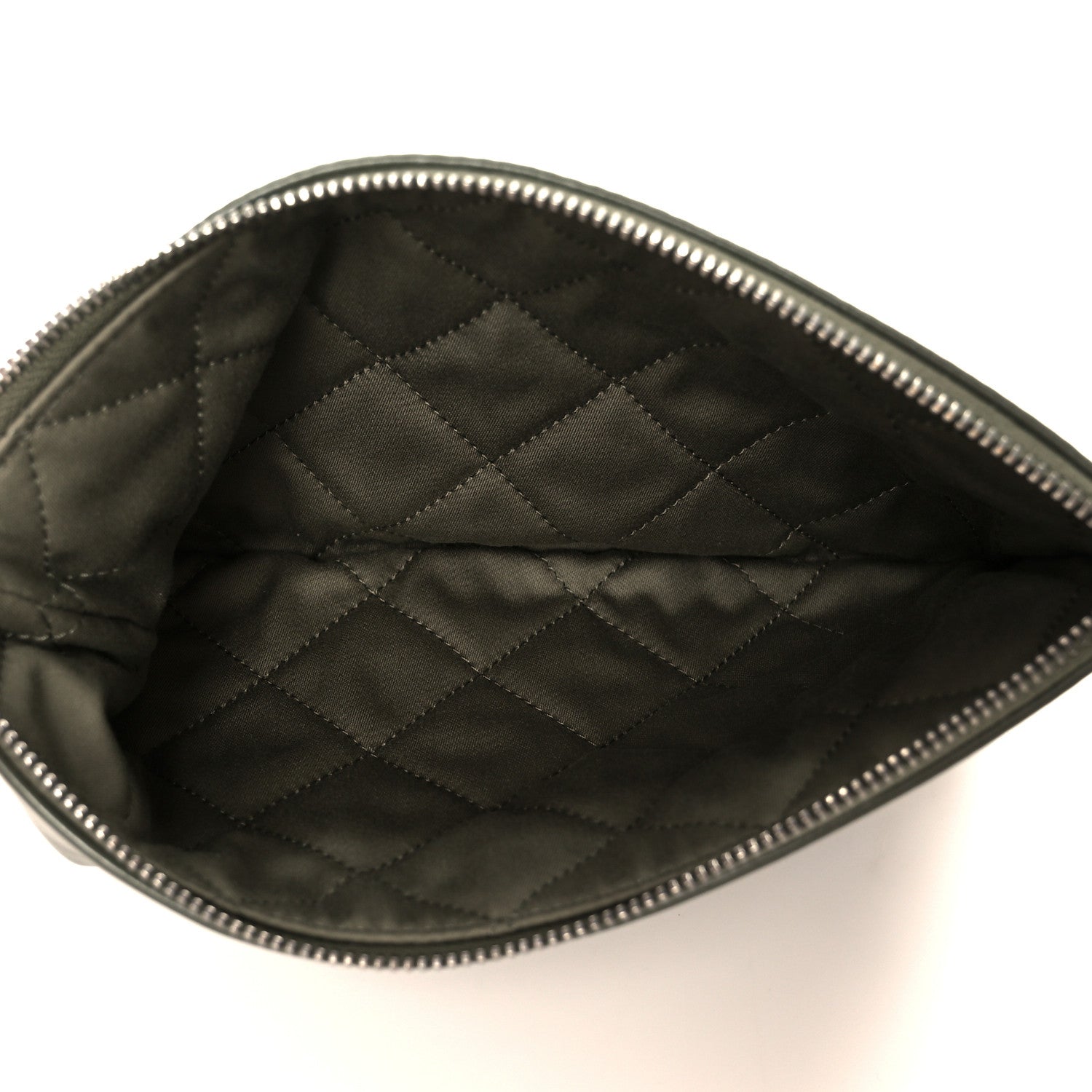 Shiny Calfskin Chanel 22 Removable Pouch Green