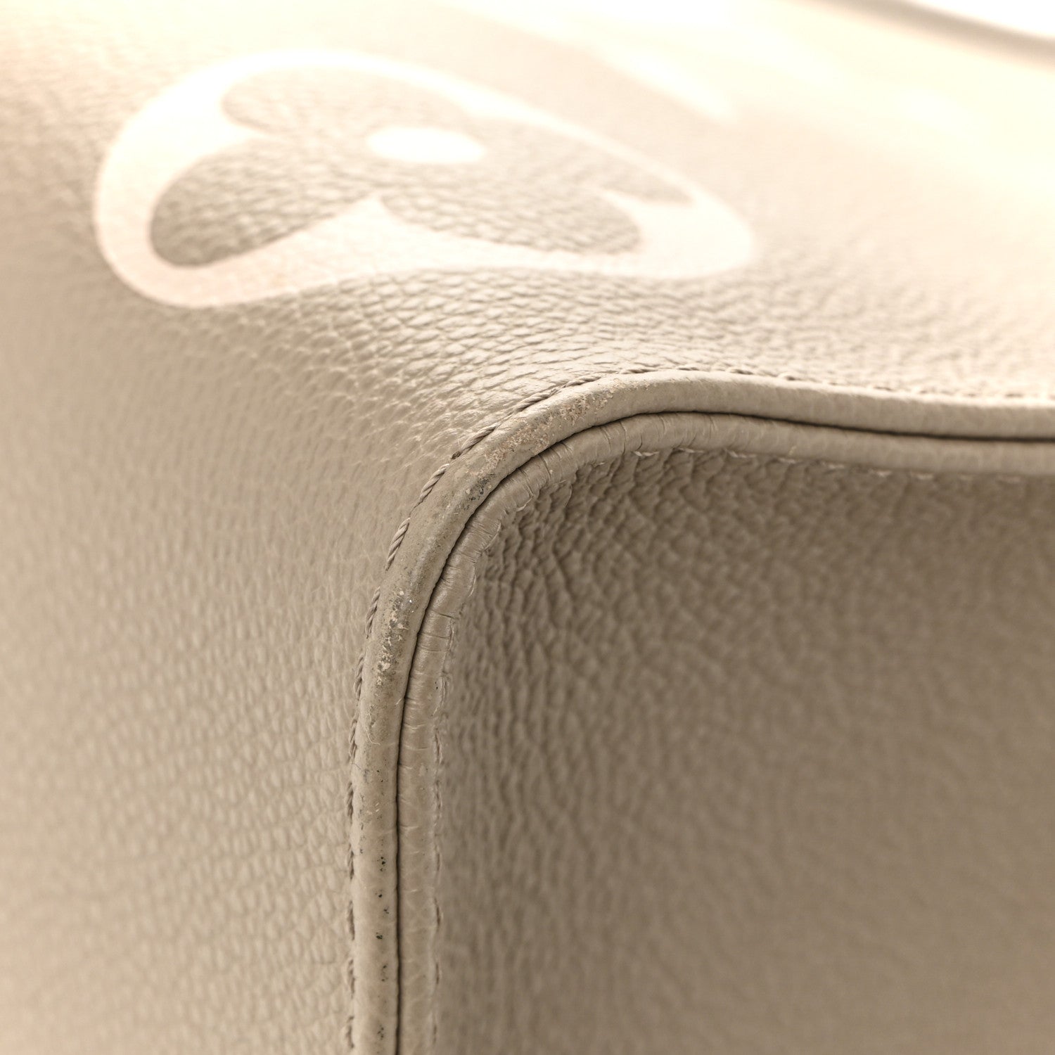 Empreinte Monogram Giant Onthego MM Tourterelle Creme