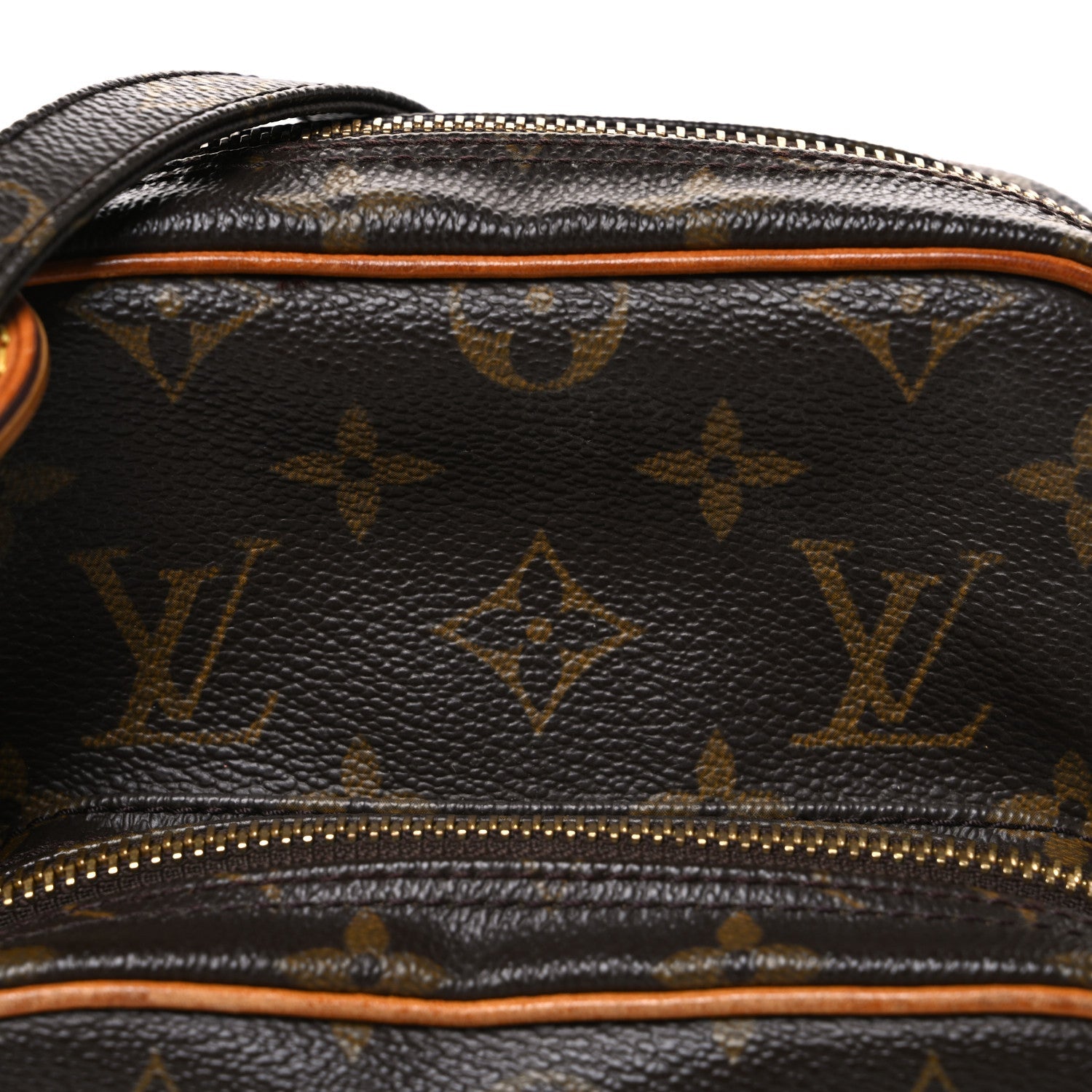 Monogram Amazone