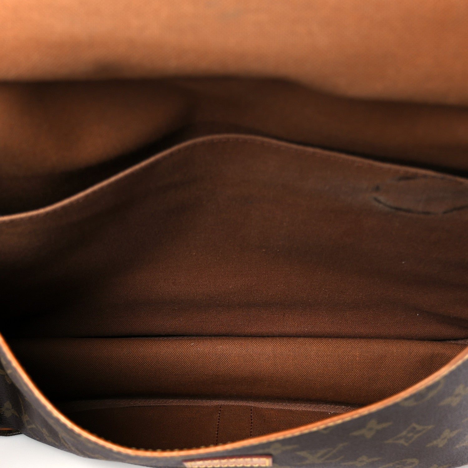 Monogram Saumur 35