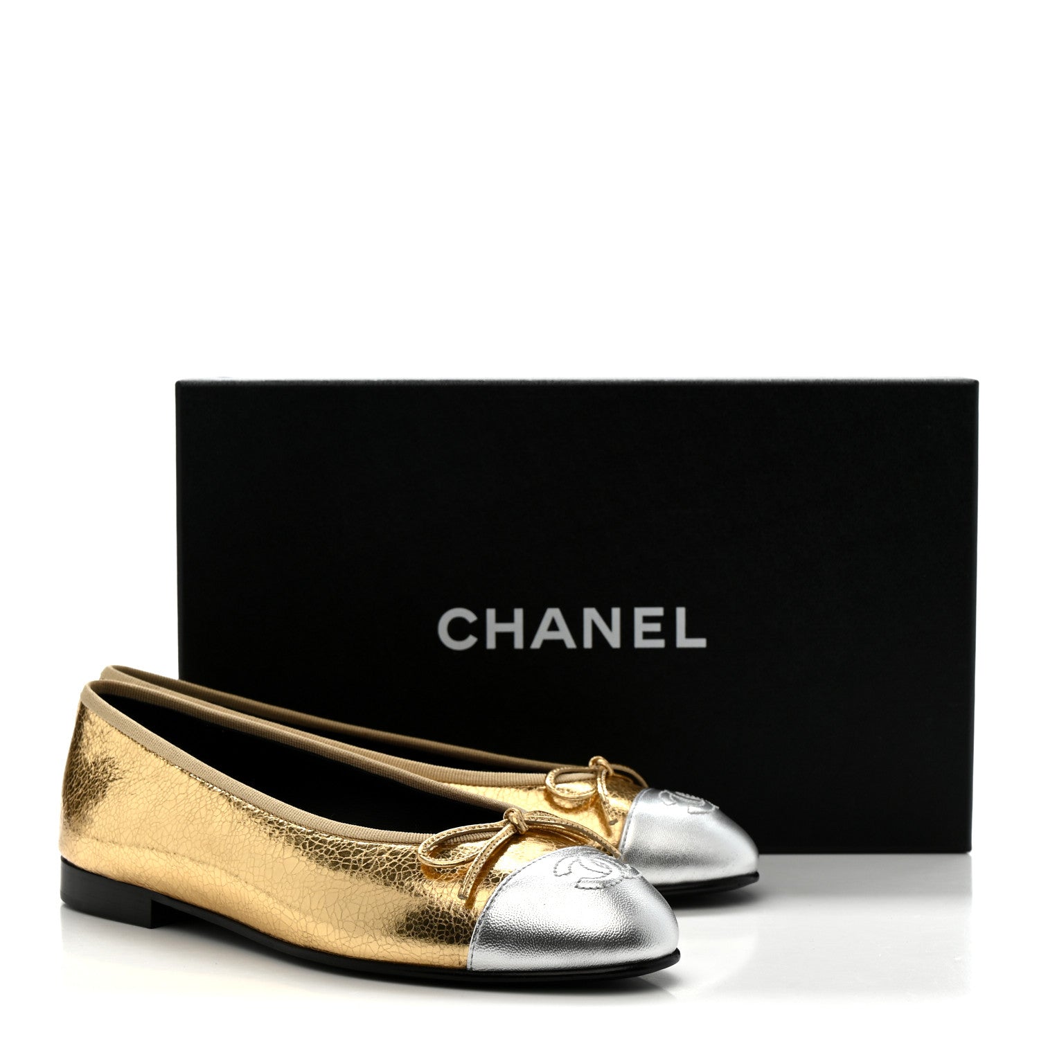 Crackled Laminated Calfskin CC Cap Toe Ballerina Flats 36.5 Gold Silver