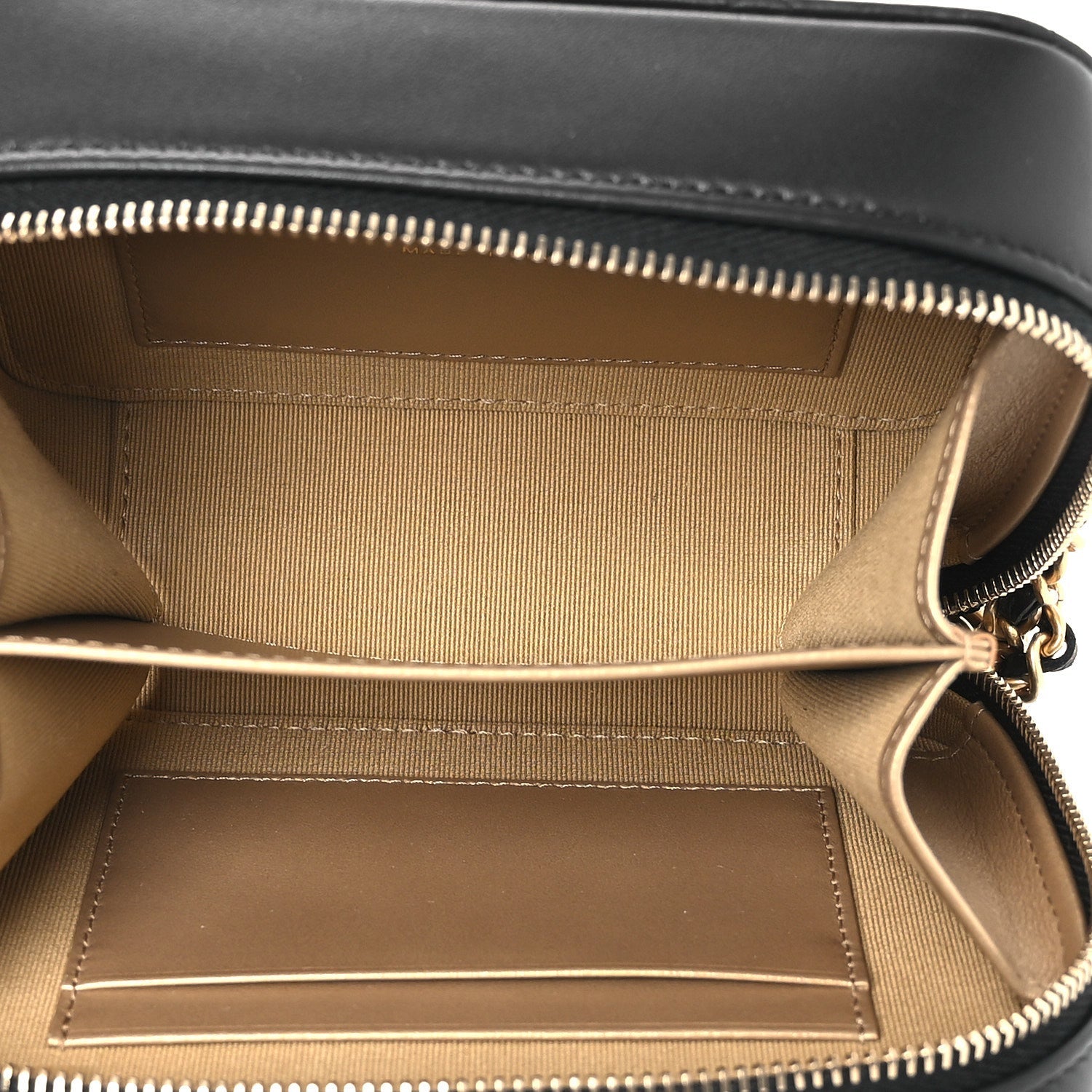 Lambskin Quilted CC Pearl Crush Camera Case Black