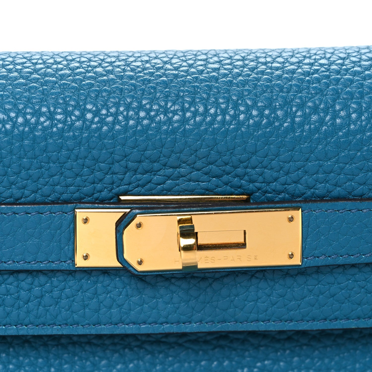 Taurillon Clemence Kelly Retourne 28 Bleu Izmir
