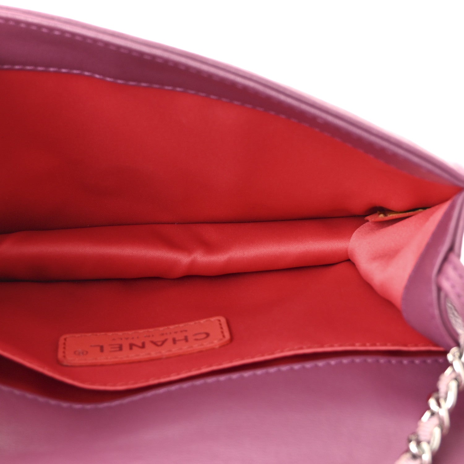 Vinyl Lipstick Flap Viole