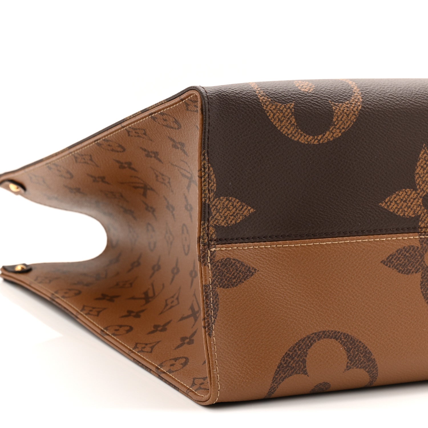 Reverse Monogram Giant Onthego GM