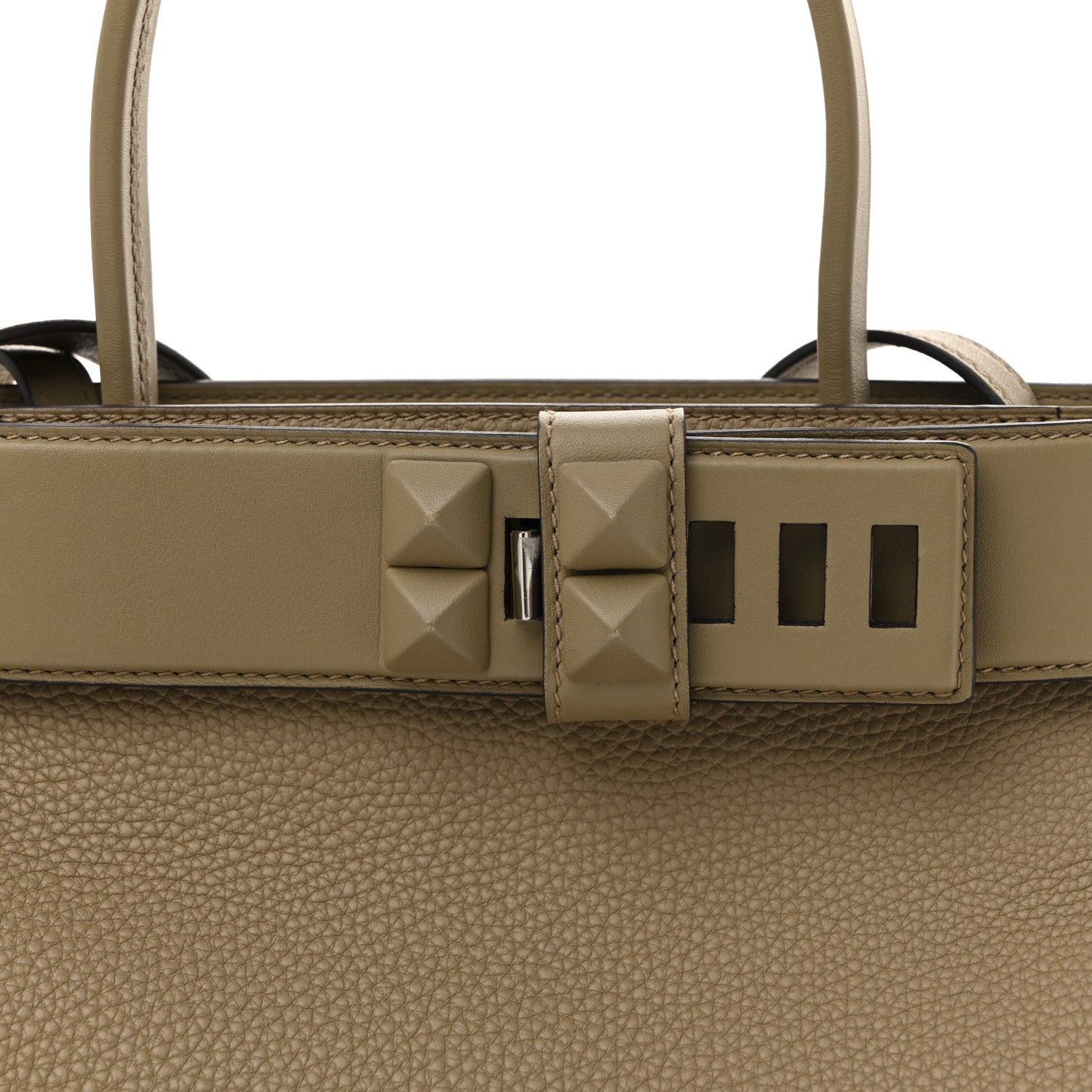 Togo Swift Medor Bag Beige Marfa