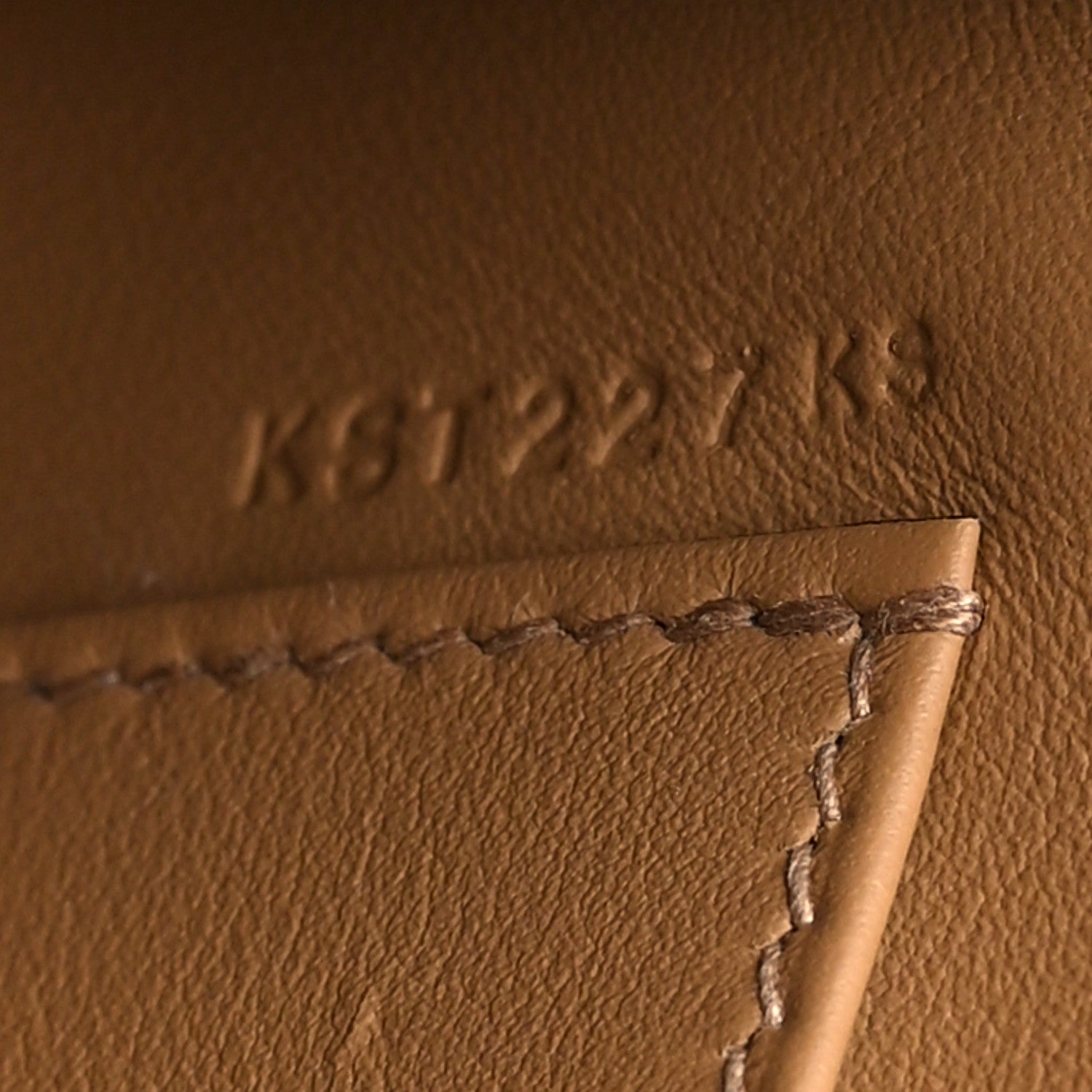 Swift Horseshoe Kelly Pochette Clutch Nata Biscuit